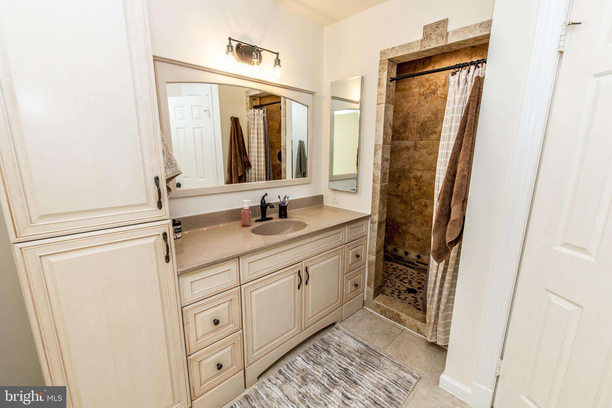 WINDFERN FOREST - Residential