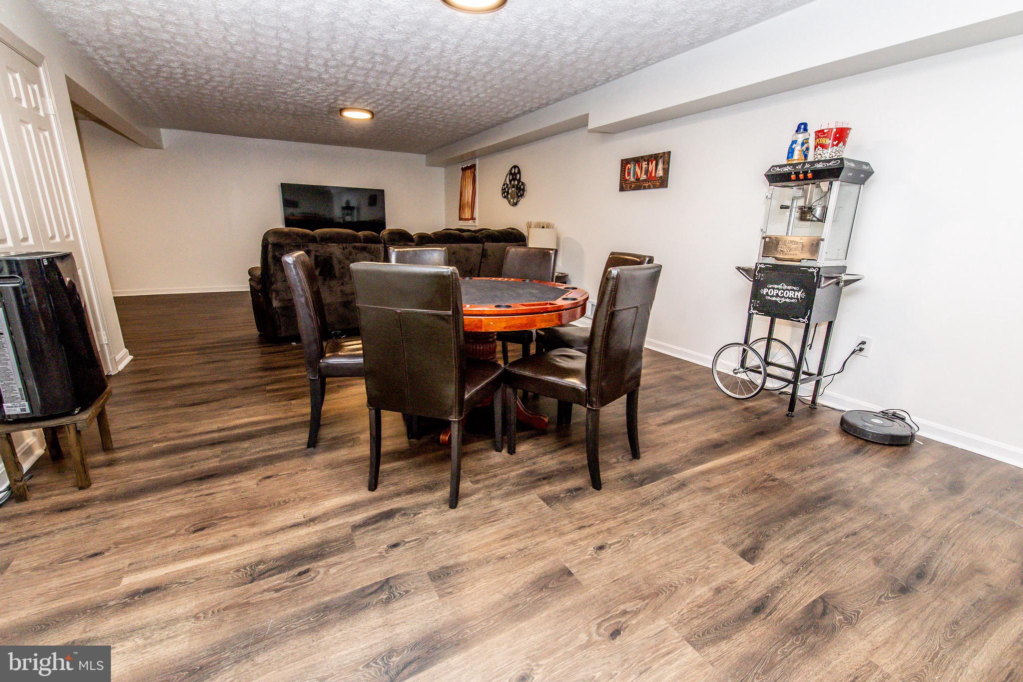 WINDFERN FOREST - Residential