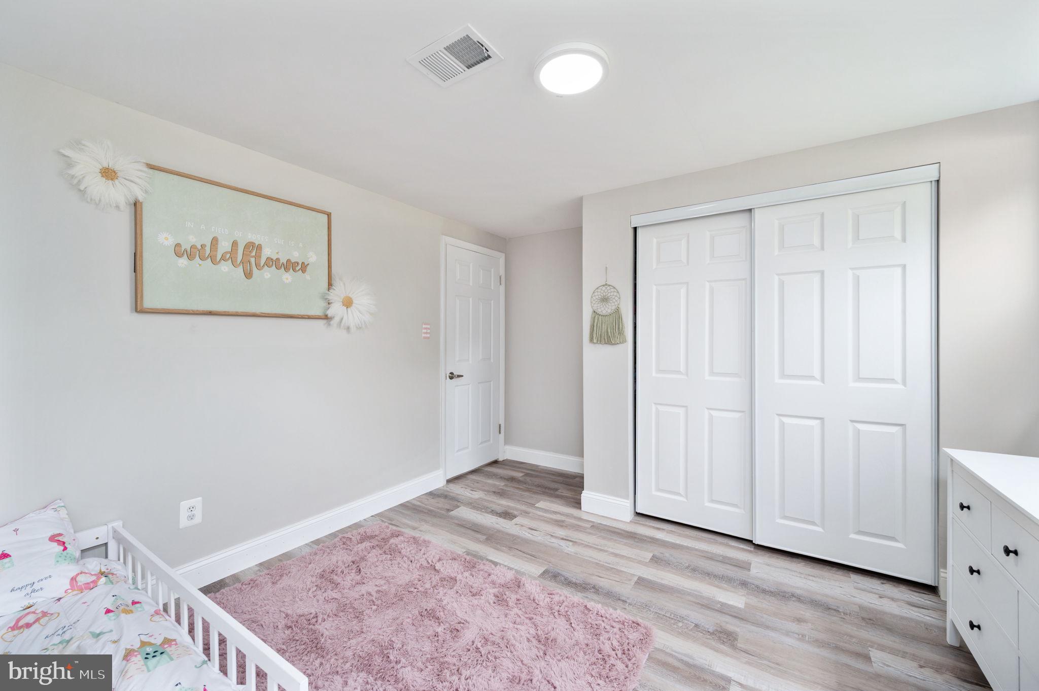 DALE CITY - Residential