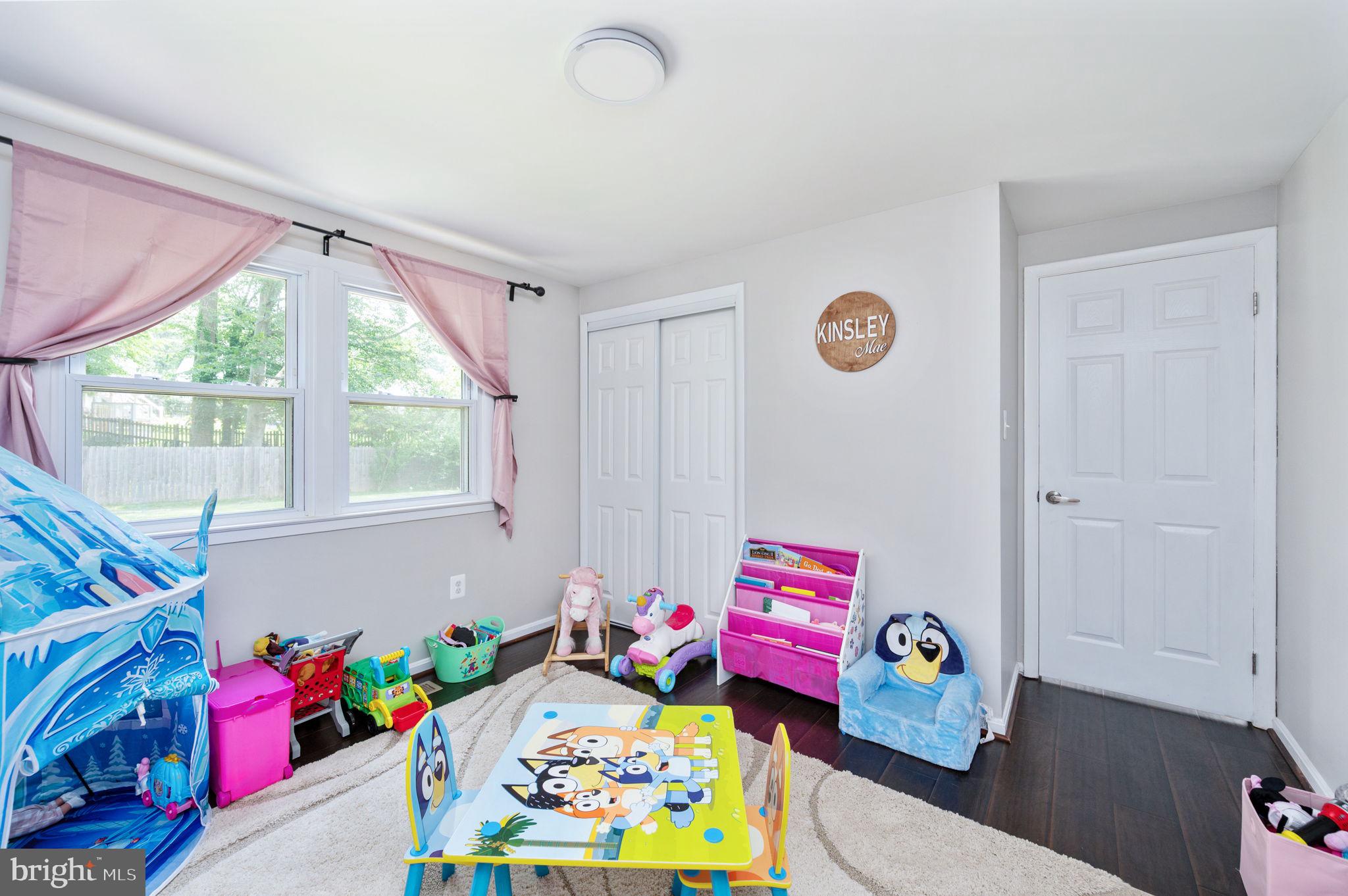 DALE CITY - Residential