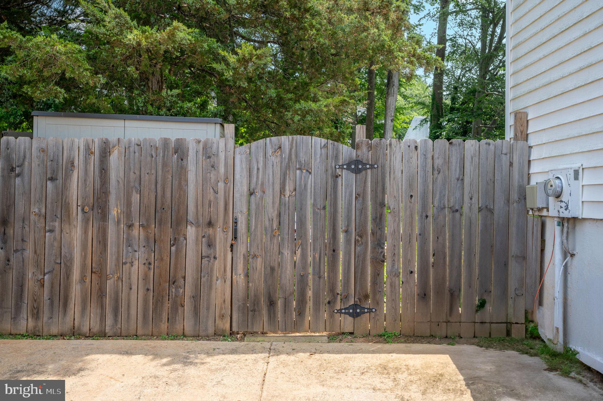 DALE CITY - Residential