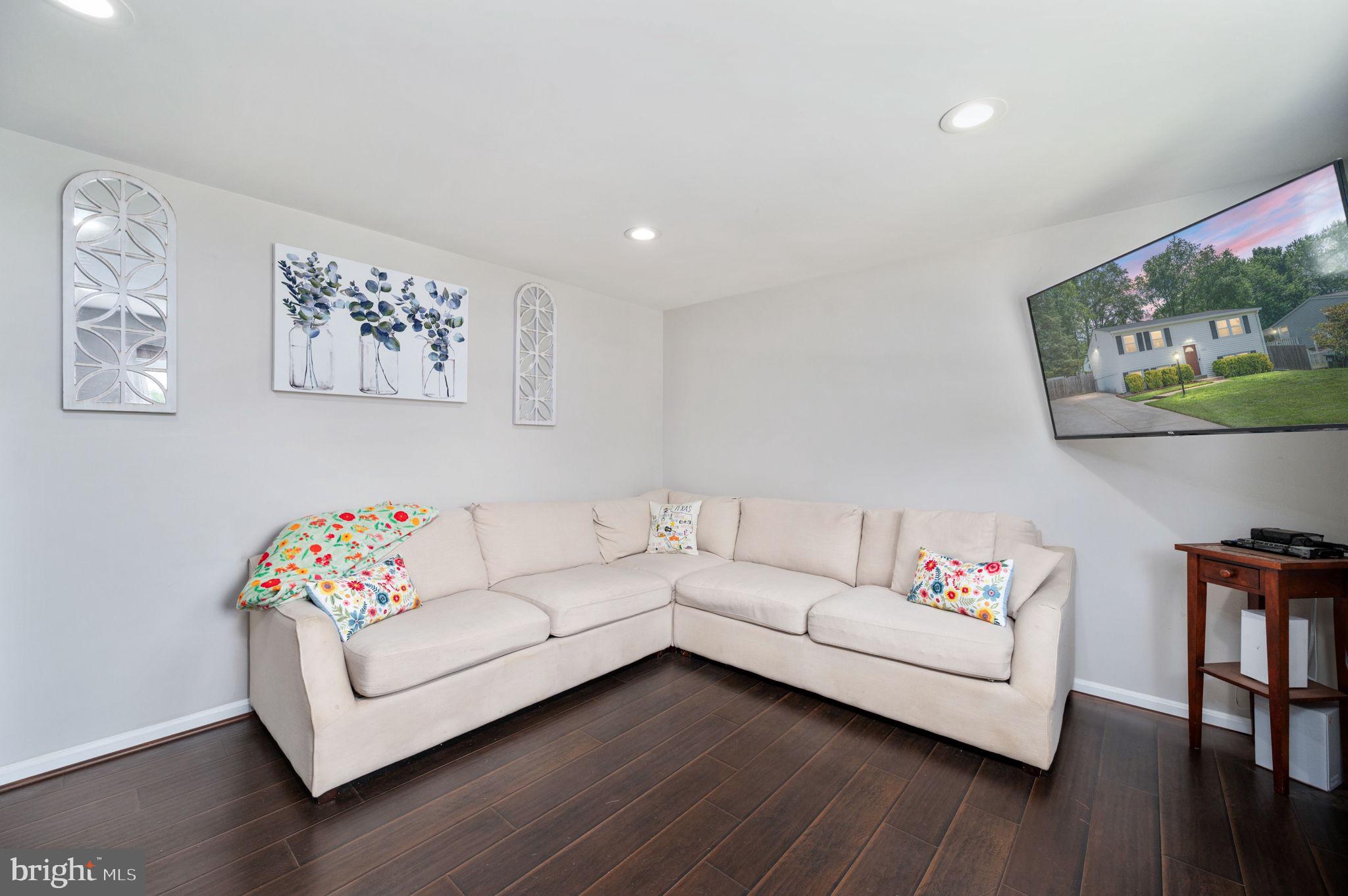 DALE CITY - Residential