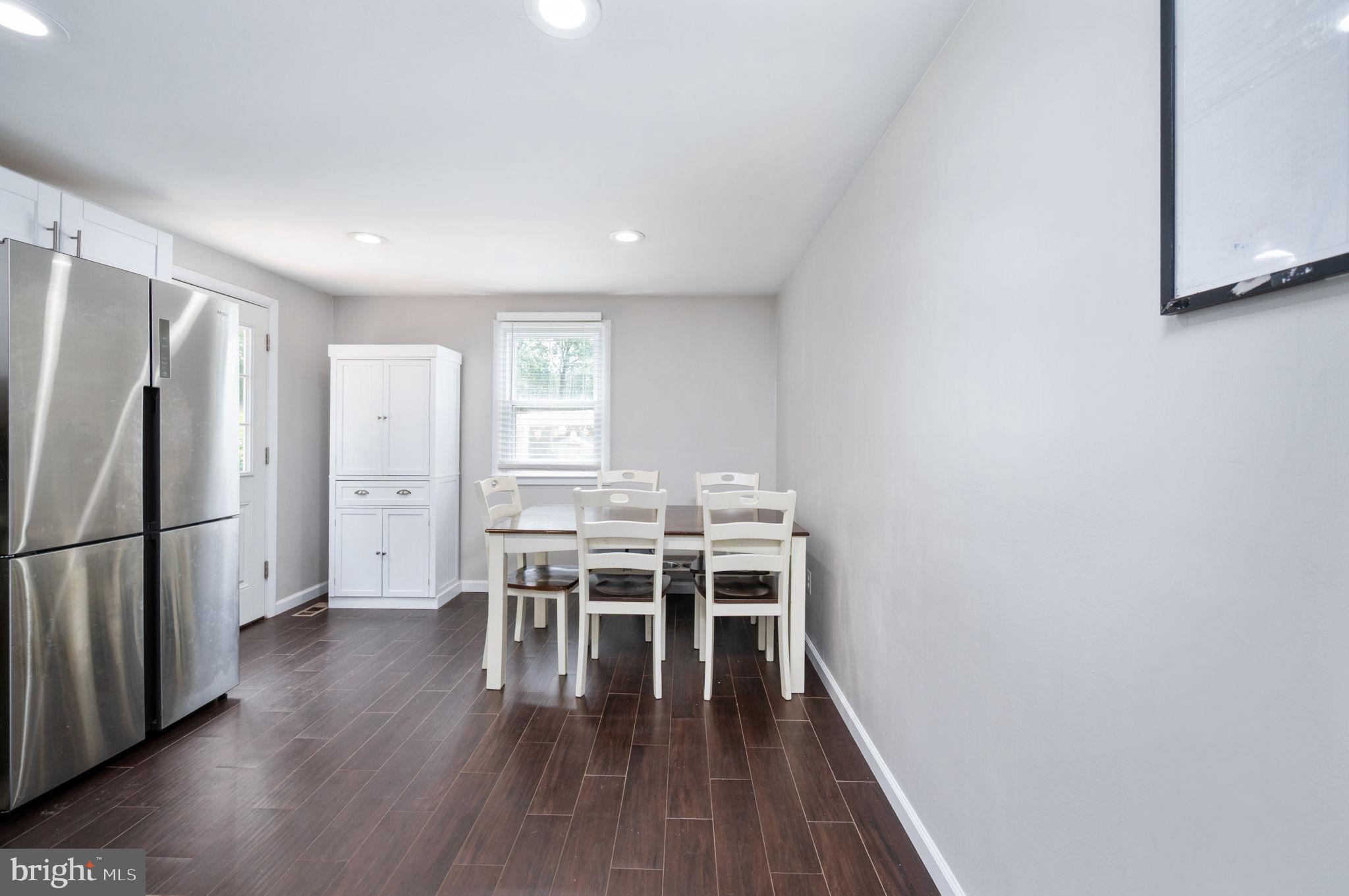 DALE CITY - Residential