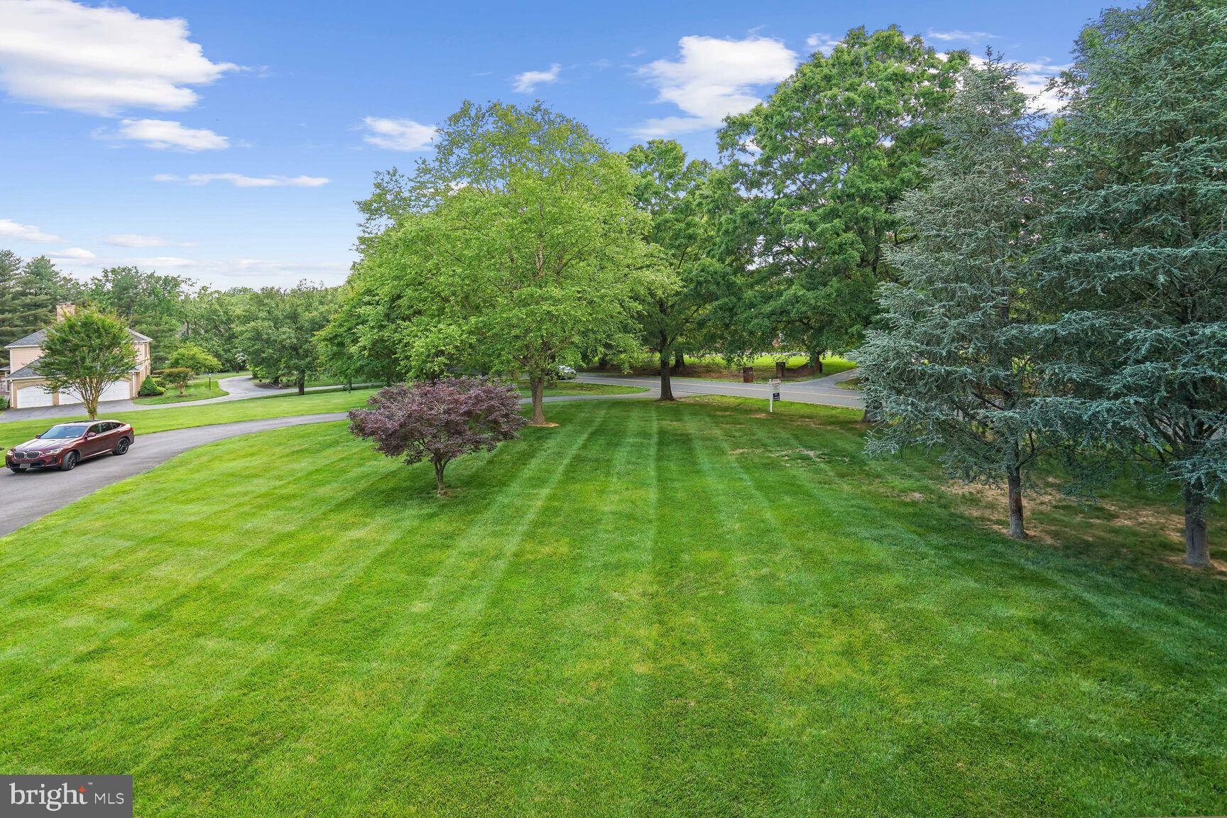 FALCONHURST - Residential