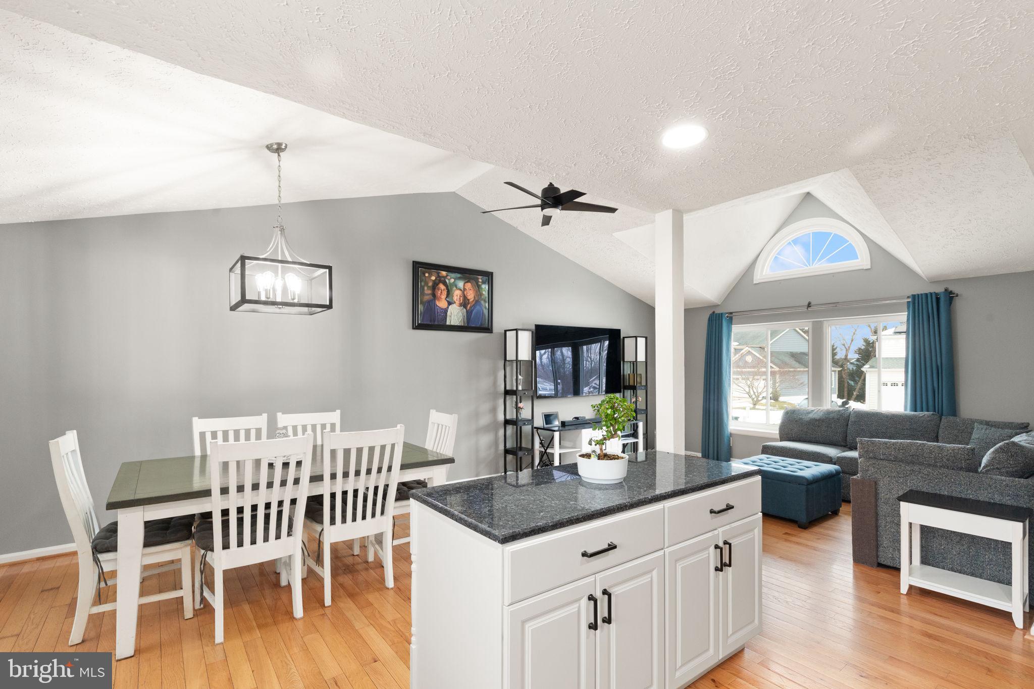 BRENTWOOD PARK - Residential