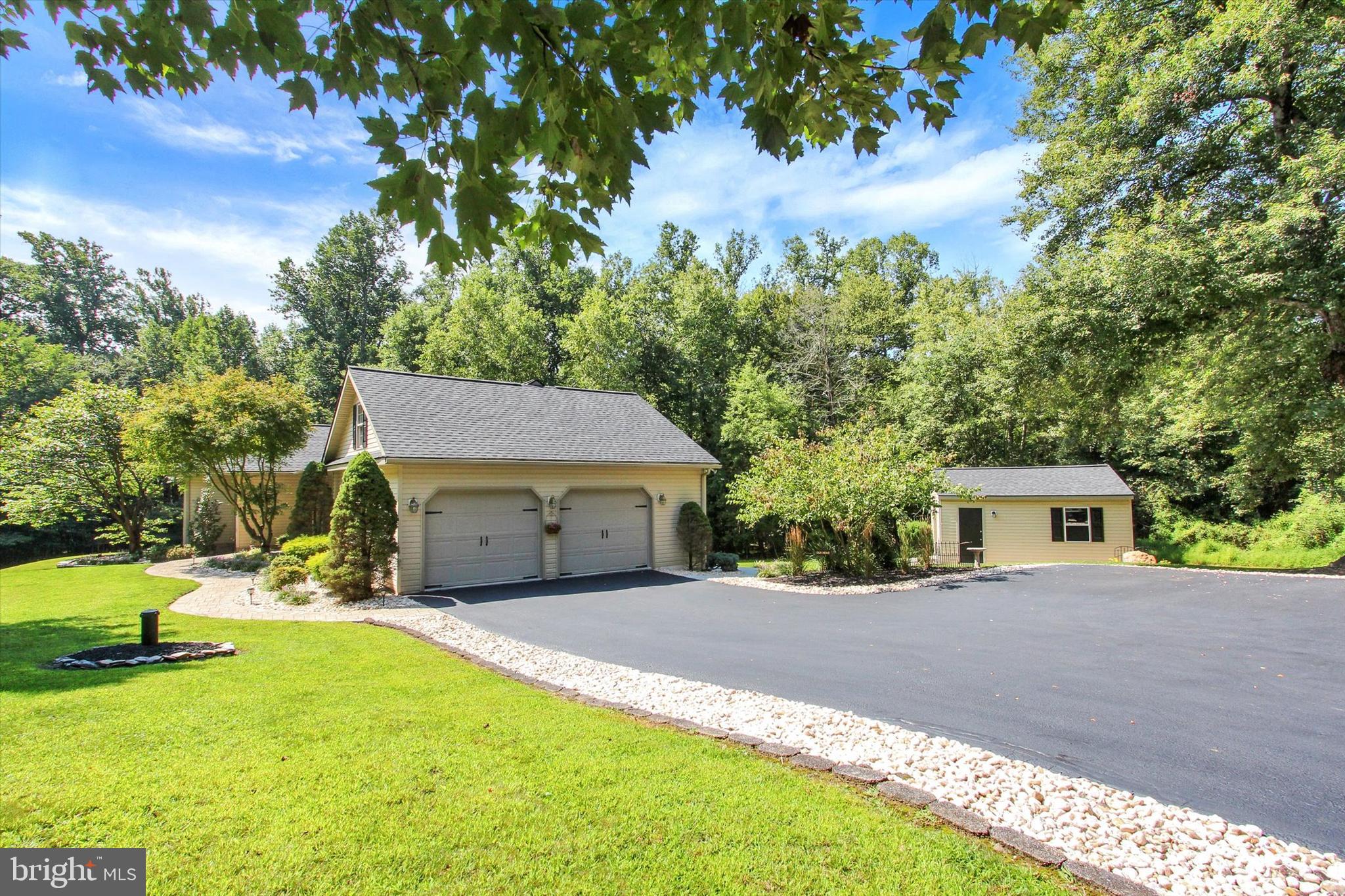 1050 JACK ROAD