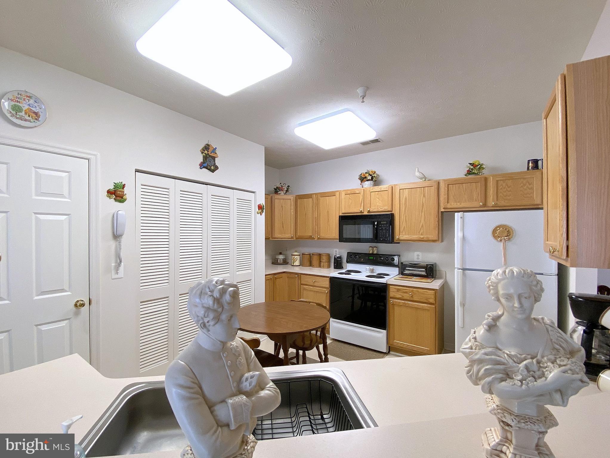 DEVONSHIRE AT WHITEMARSH - Residential