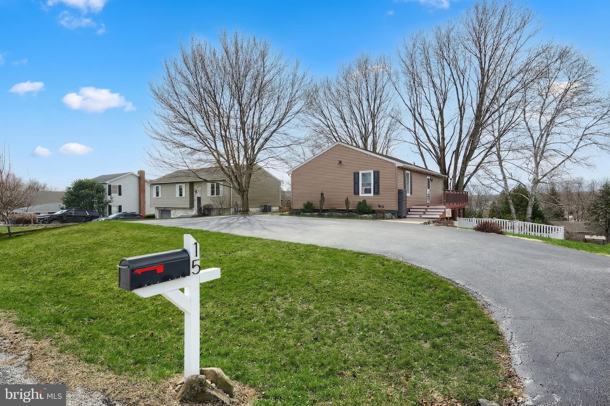 LAKE MEADE - Residential