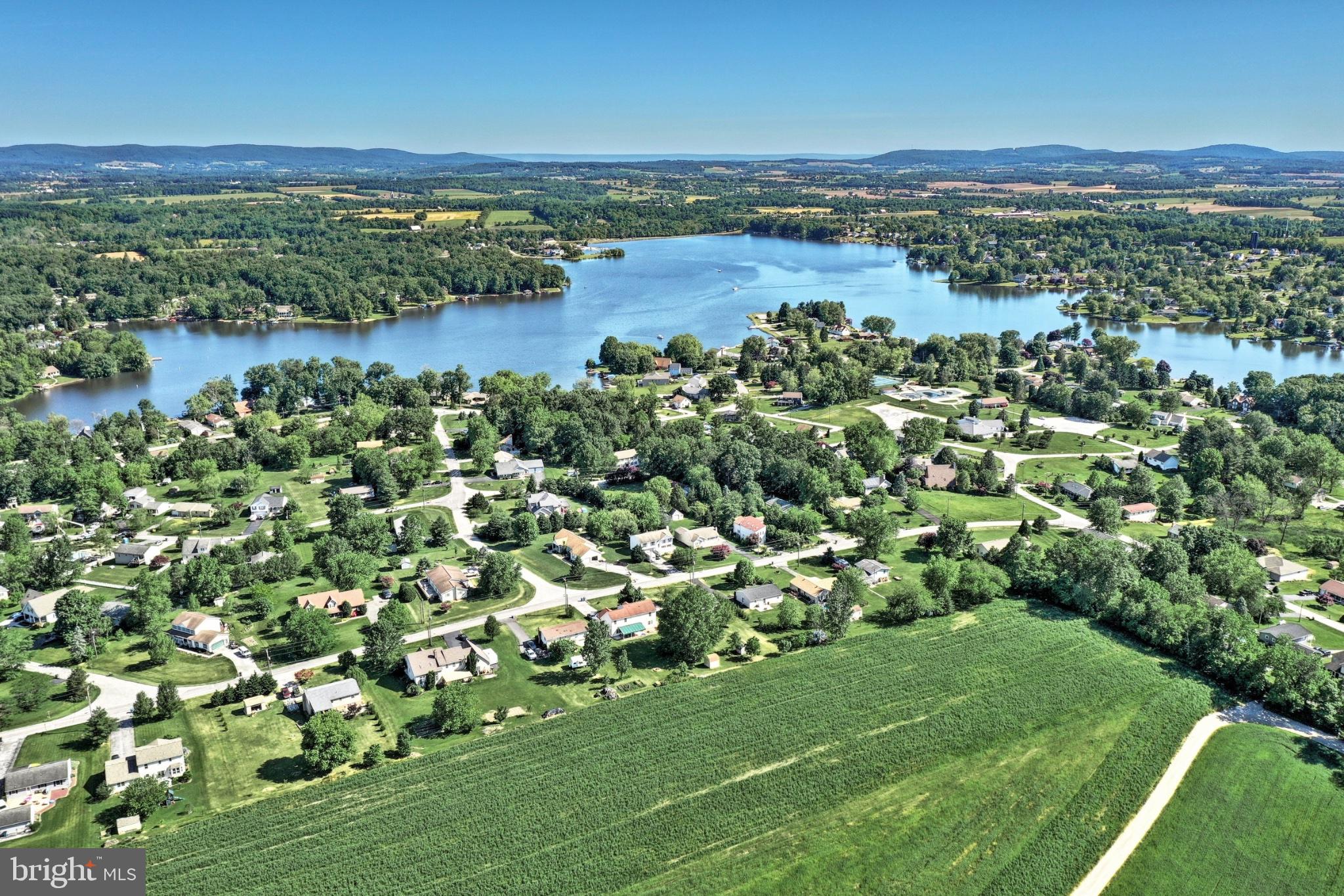 LAKE MEADE - Residential