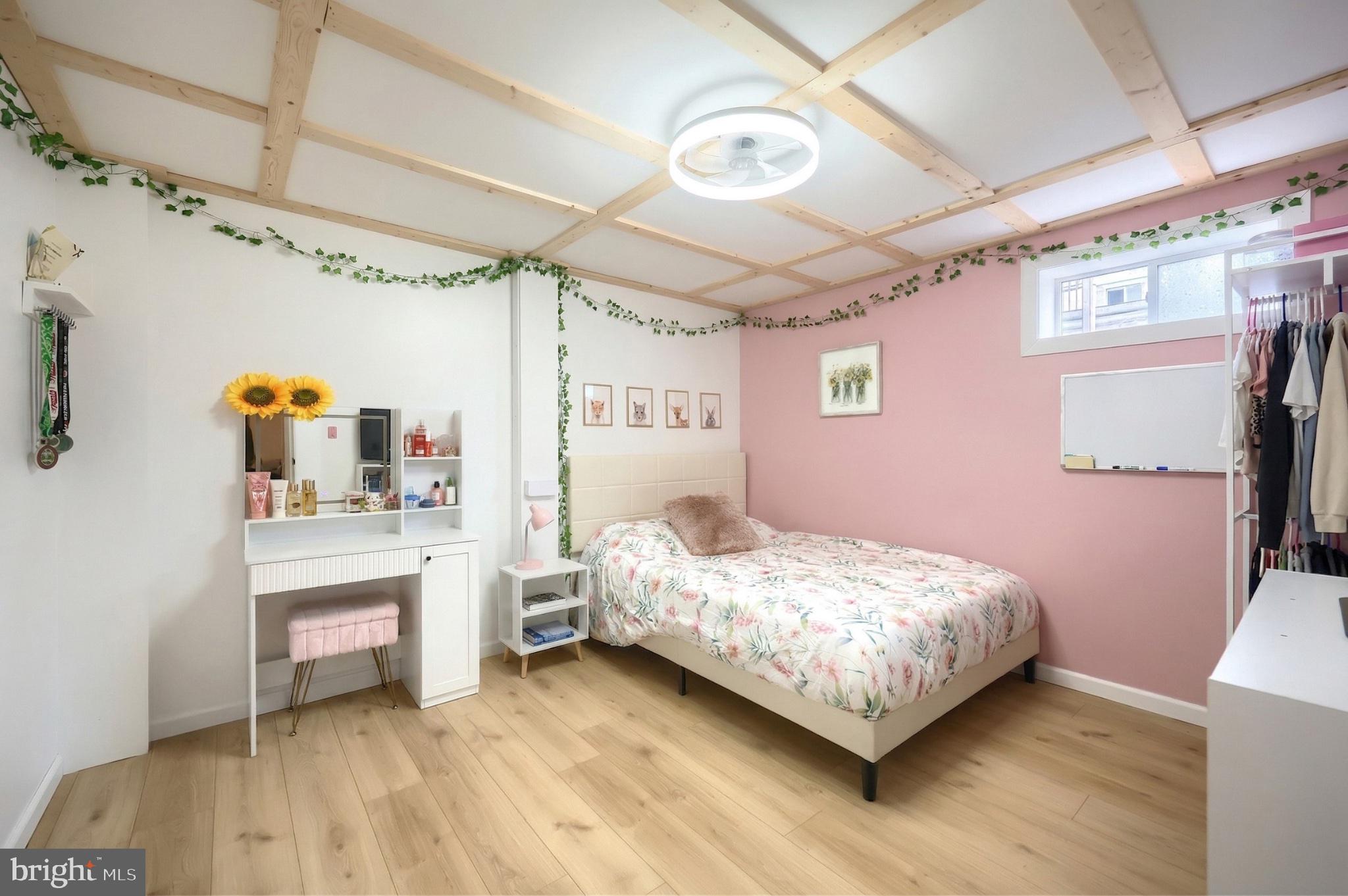 LAKE MEADE - Residential