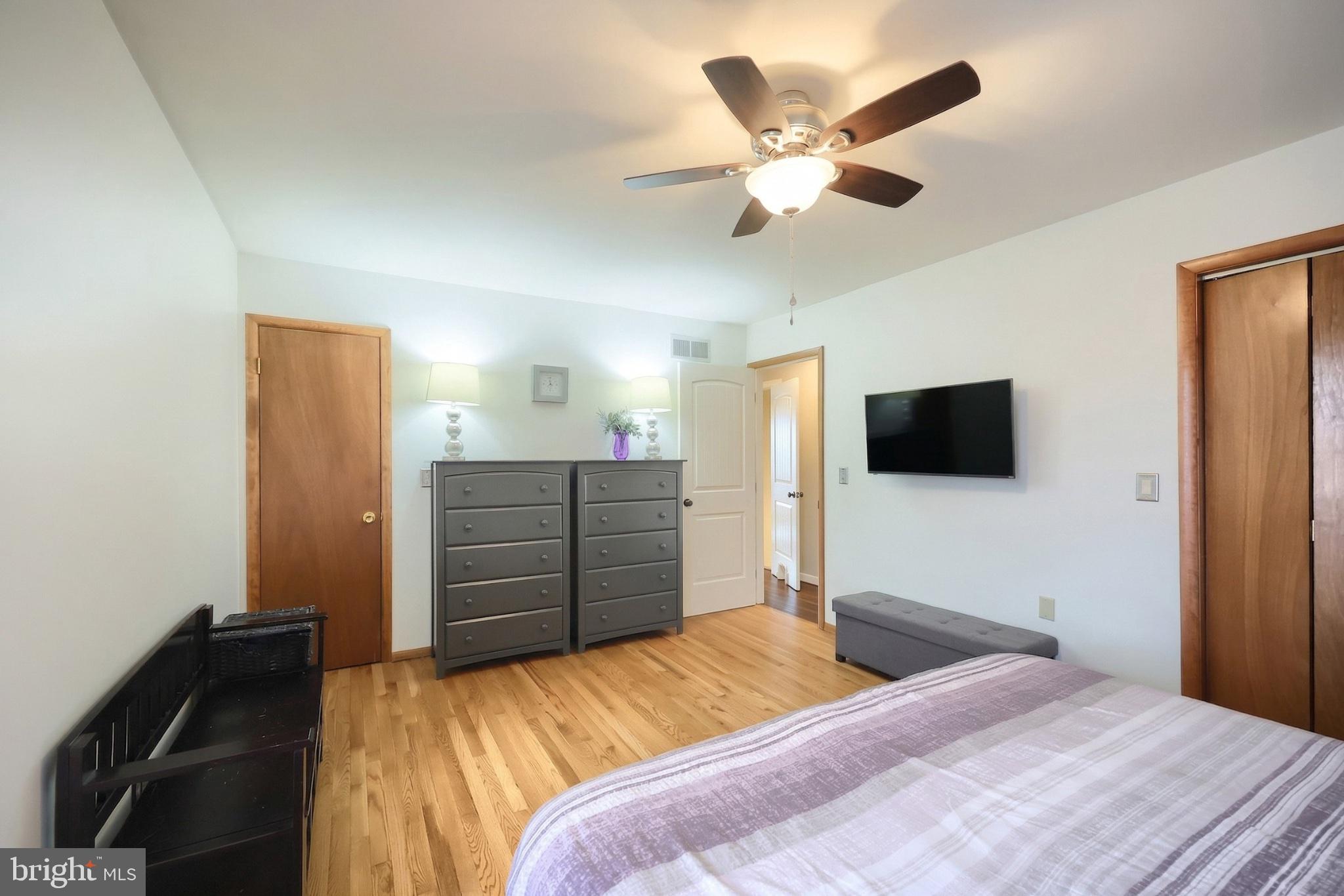 LAKE MEADE - Residential