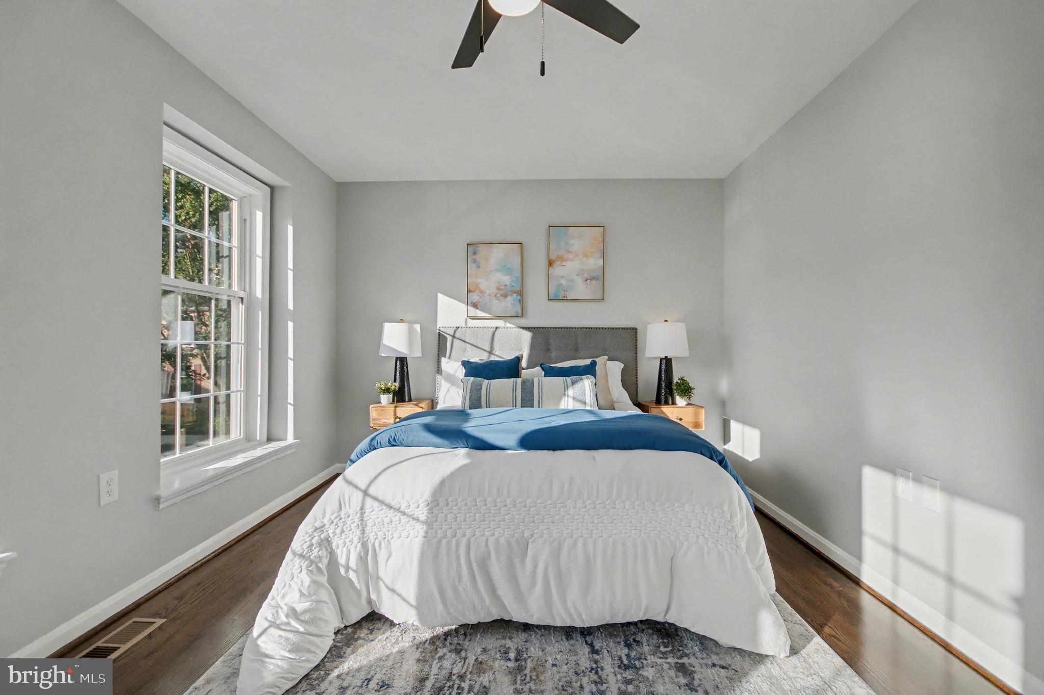 GEORGETOWN HOUSES - Residential Lease