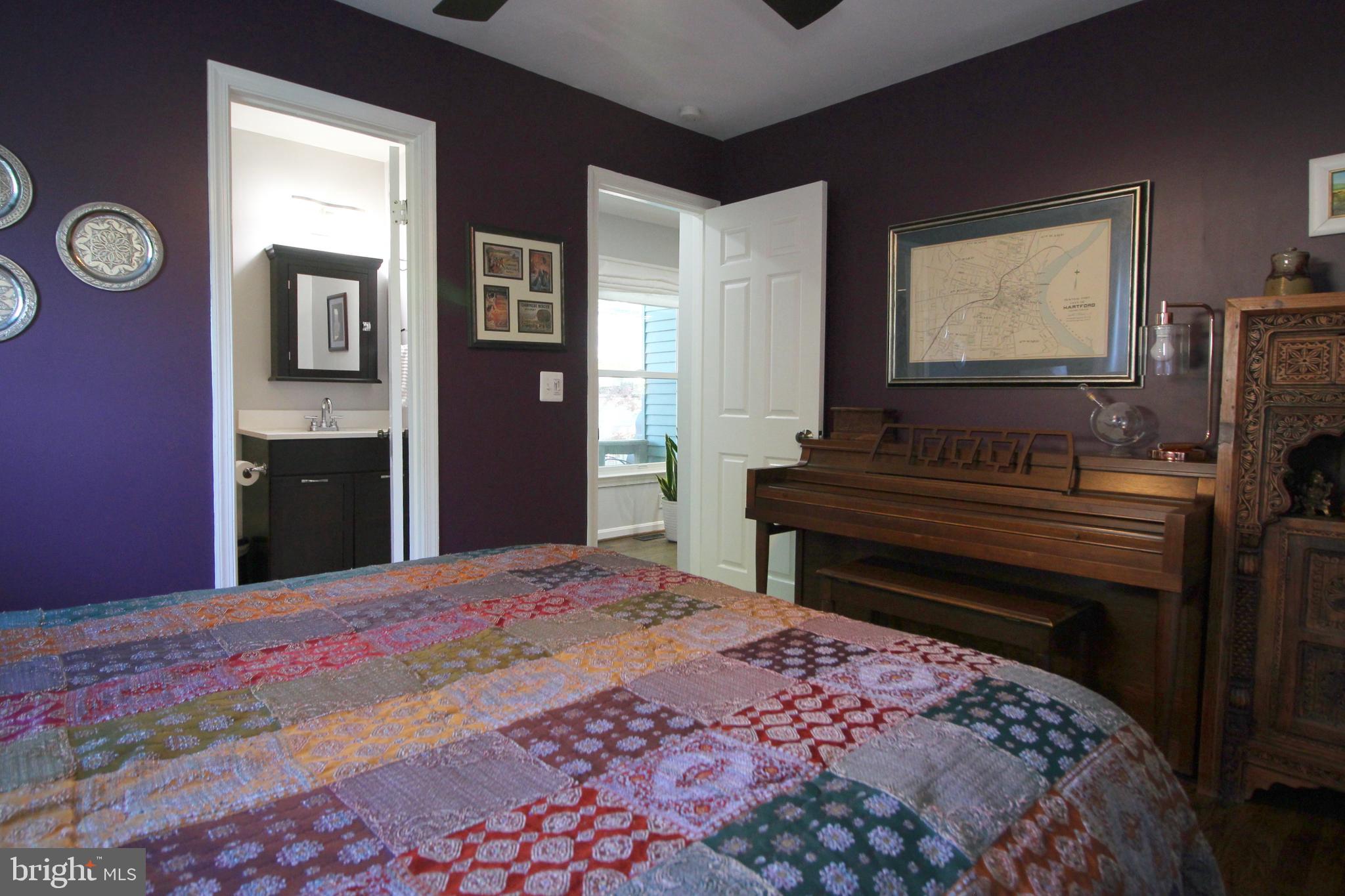 MAYWOOD - Residential Lease