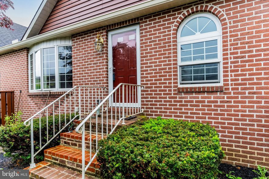 Welcome home to this charming two-bedroom, two-bath end unit offering easy, one-level living with a warm and inviting feel. This home features tasteful updates and cozy touches throughout. As an end unit, you’ll enjoy added privacy, extra sunlight, and a peaceful atmosphere. Tucked in a welcoming community and just minutes from Adams Ricci Park, shopping, dining, hospitals, and Rt. 81—it’s the perfect blend of comfort, convenience, and peace of mind.