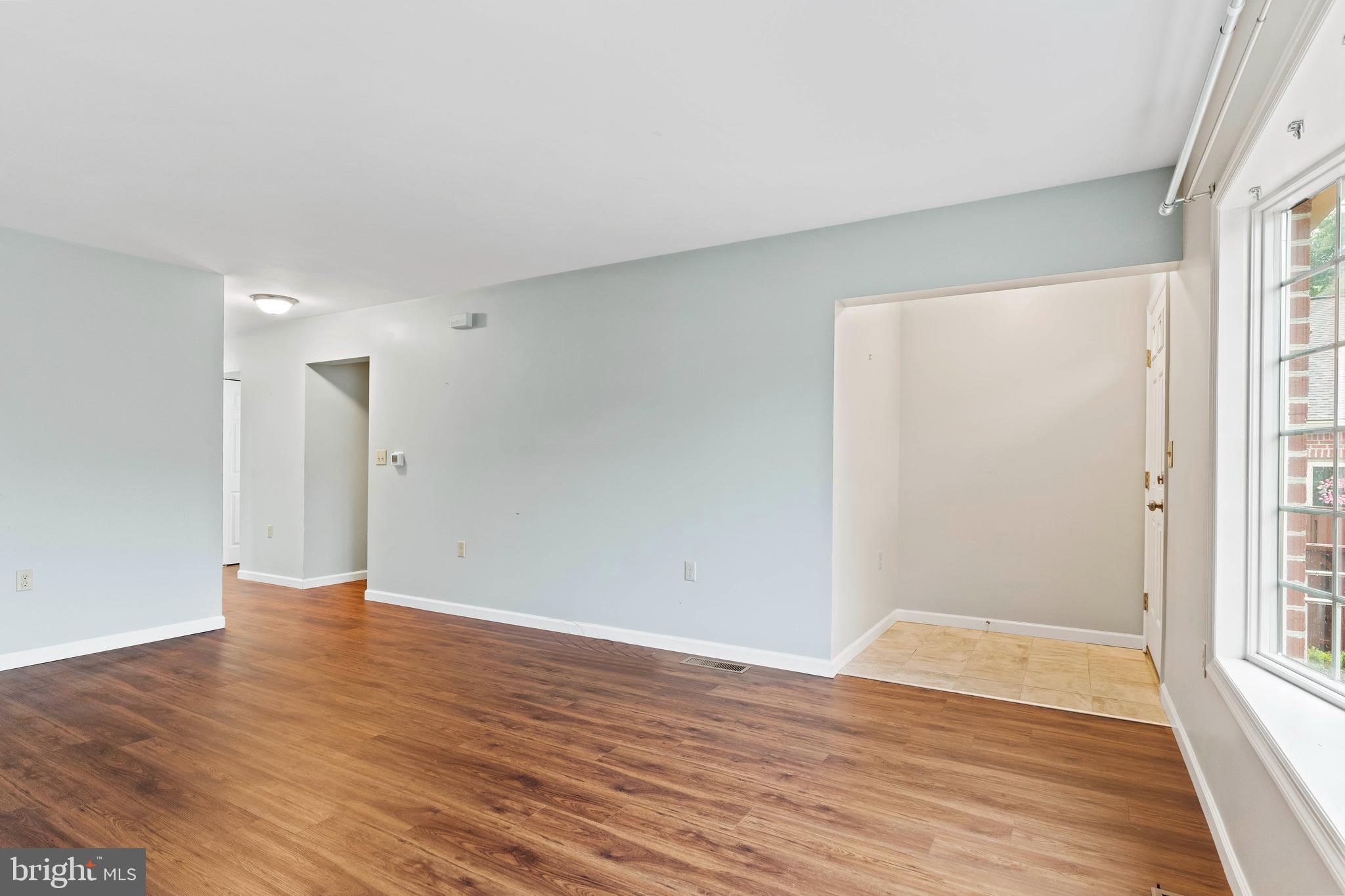 LAUREL HILLS NORTH - Residential