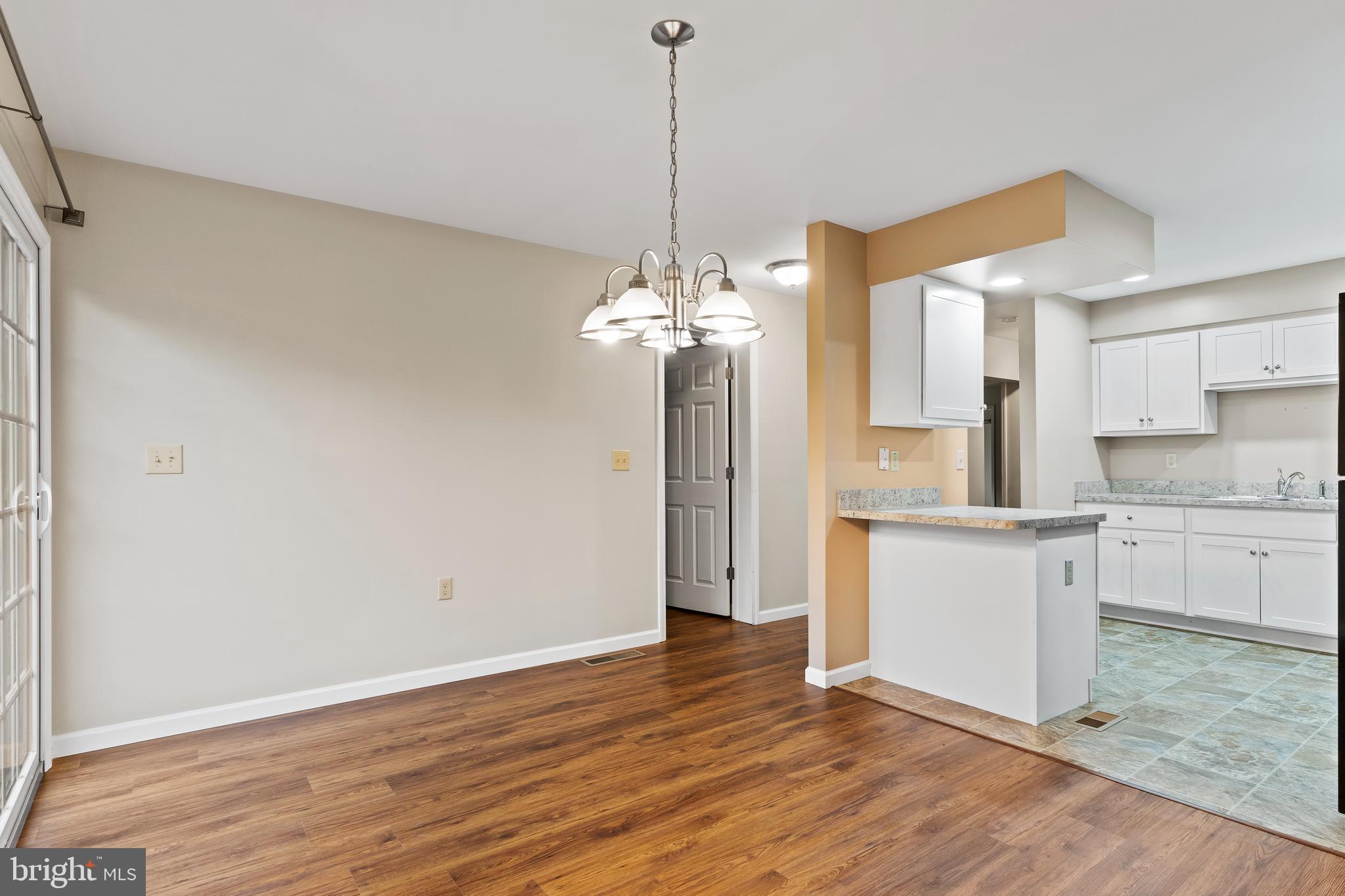 LAUREL HILLS NORTH - Residential