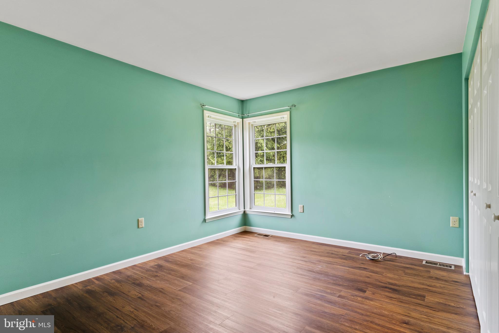 LAUREL HILLS NORTH - Residential