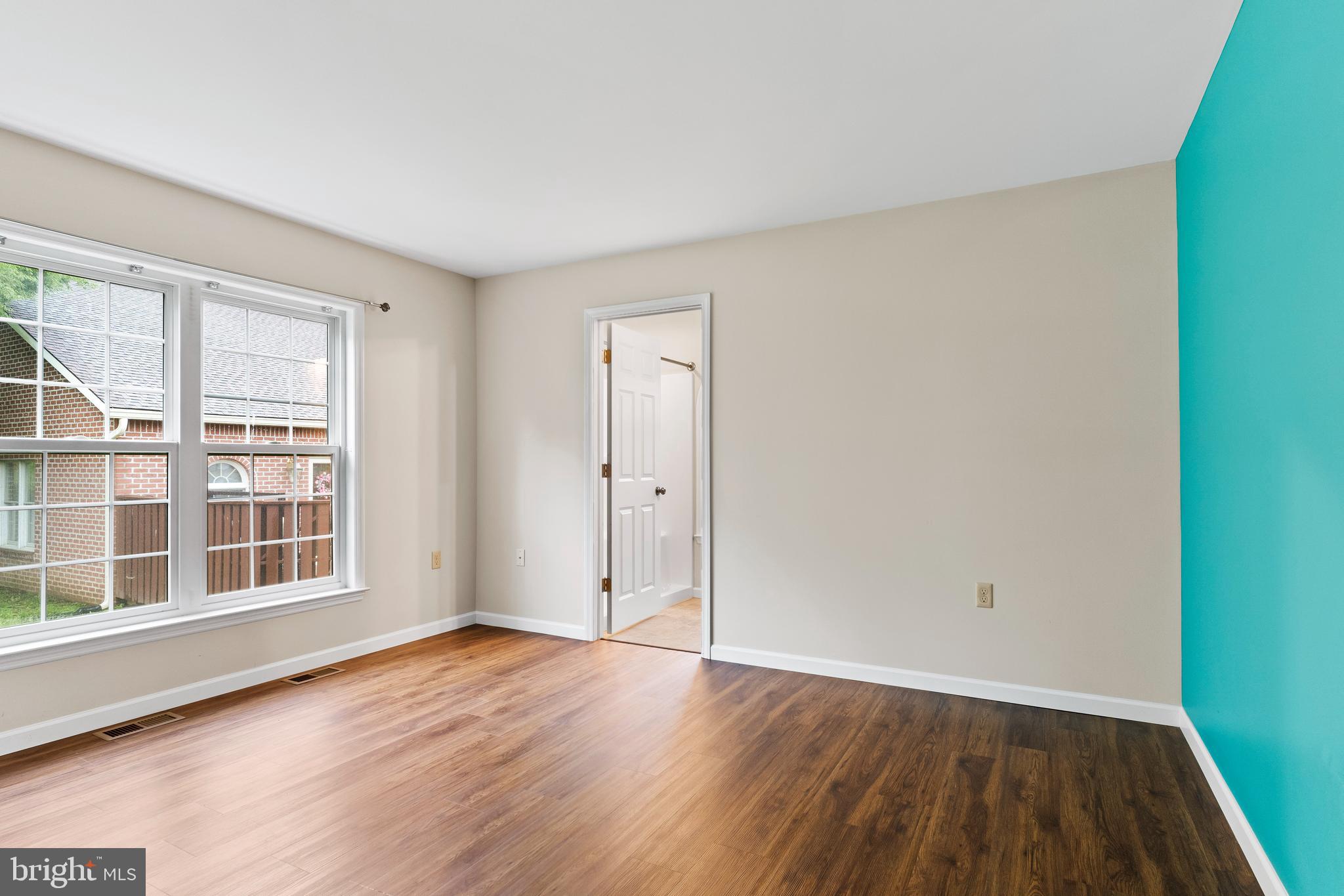 LAUREL HILLS NORTH - Residential