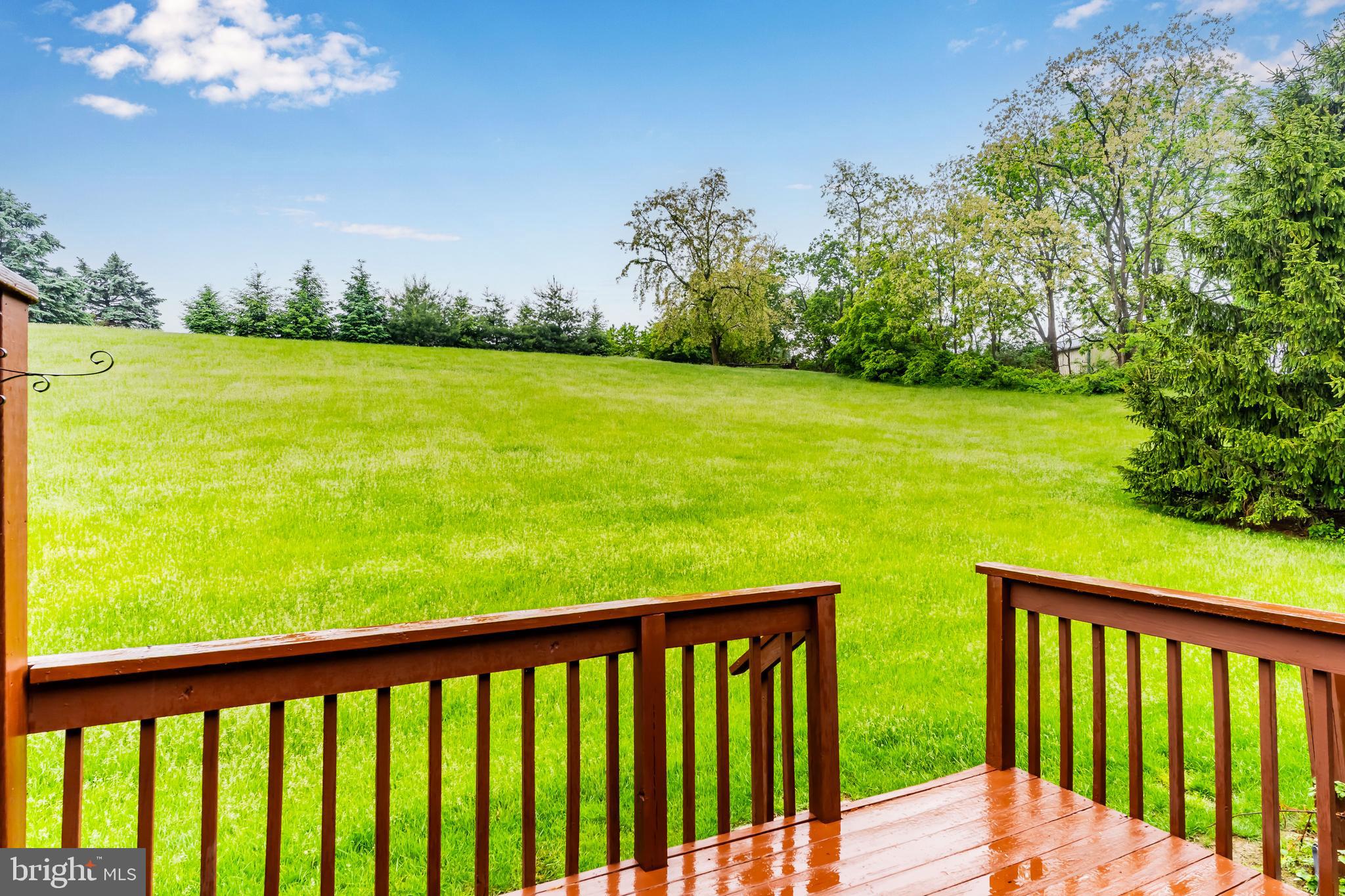 LAUREL HILLS NORTH - Residential