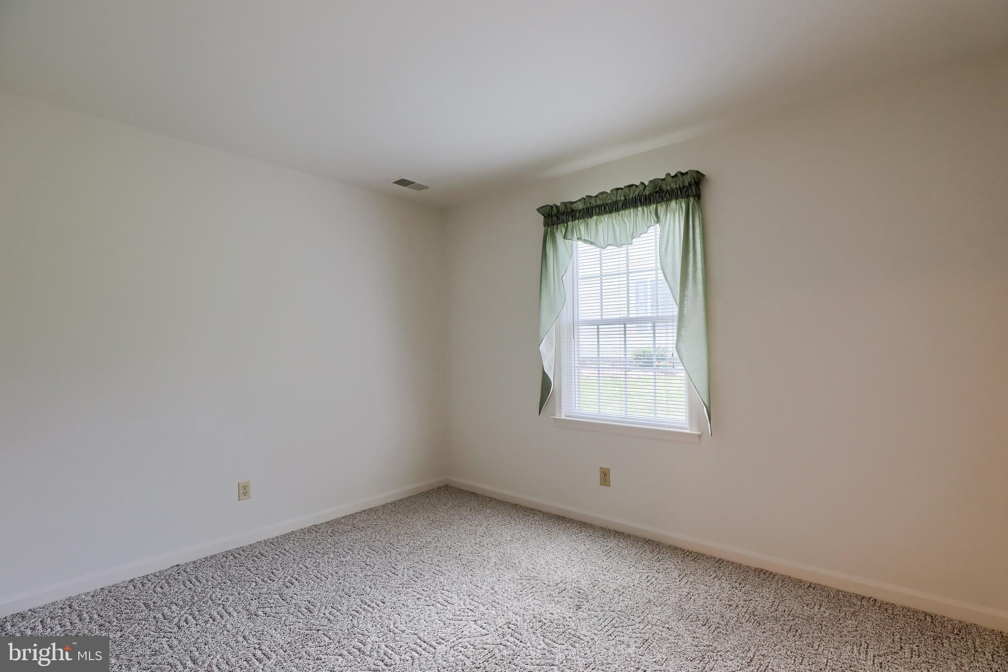 LONGSTOWN VILLAGE - Residential