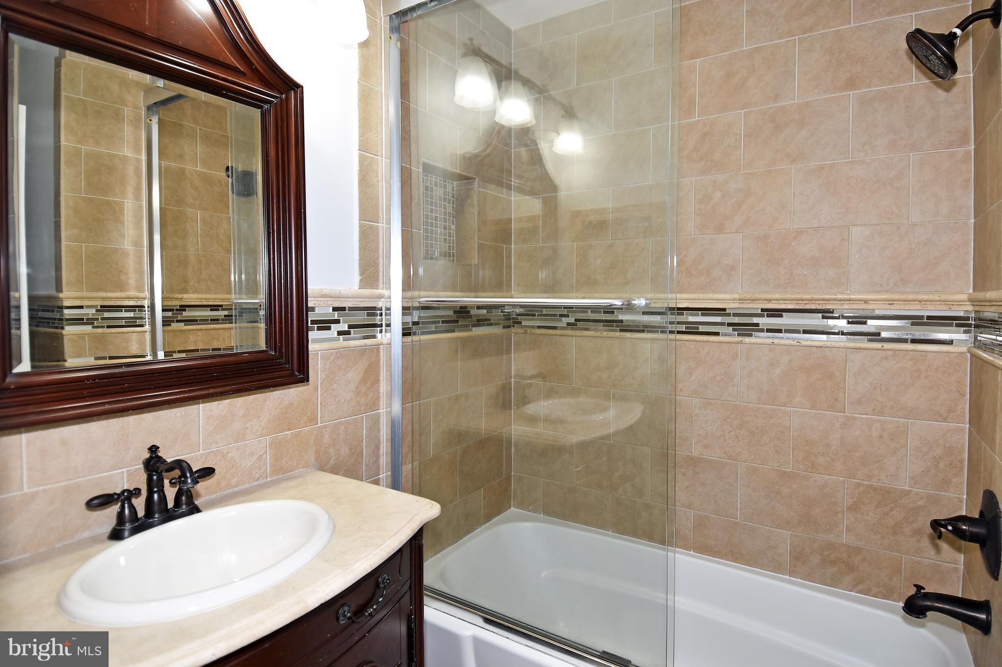 BALLSFORD - Residential