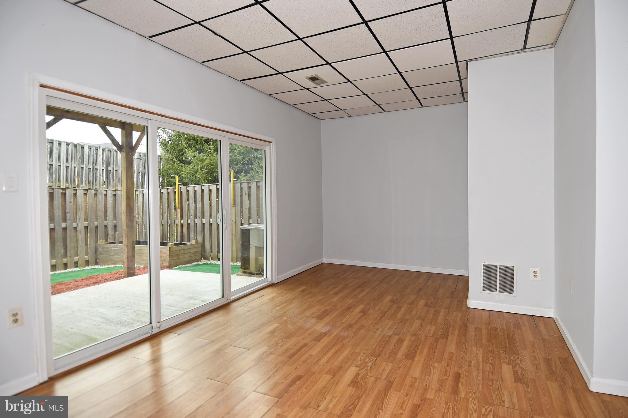 BALLSFORD - Residential