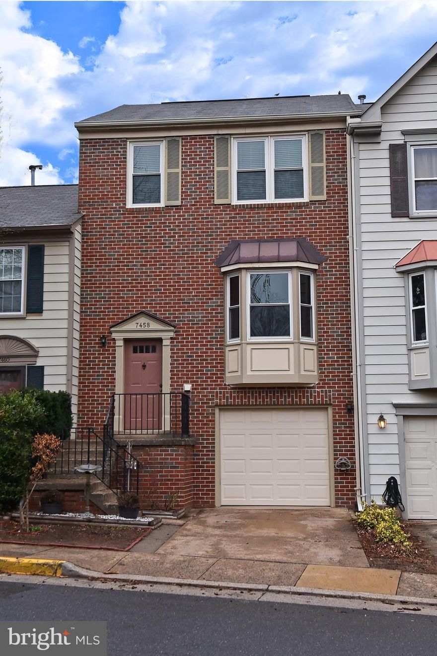 Bright, open, well maintained and excellently located (5 minutes from I-66), 3 Bedroom, 2 and half bath,  one car garage townhome in the Townes of Ashleigh in Manassas.  This home shows excellently and 100% turnkey. Come see it before it's gone!