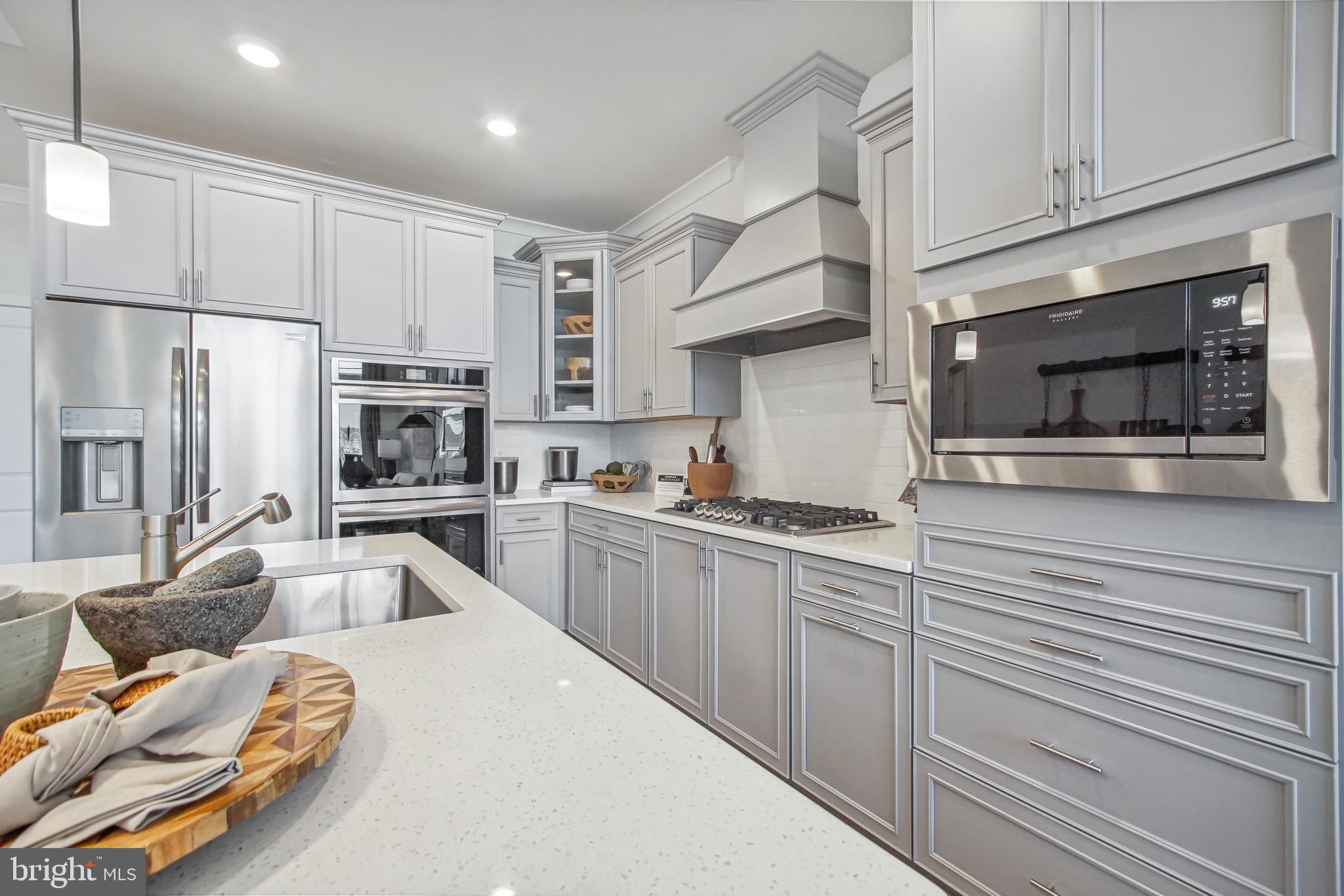 ST CHARLES - Residential