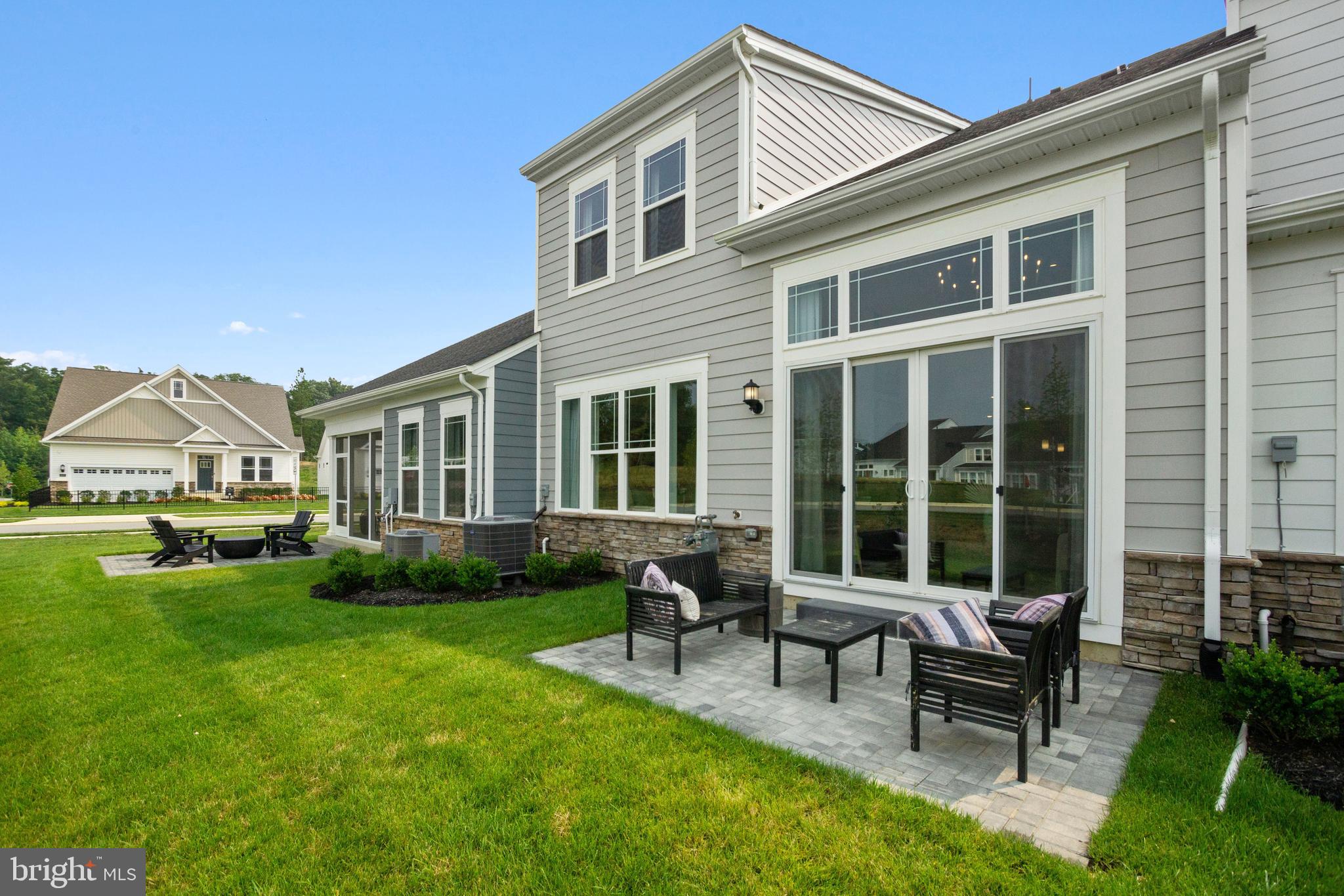 ST CHARLES - Residential