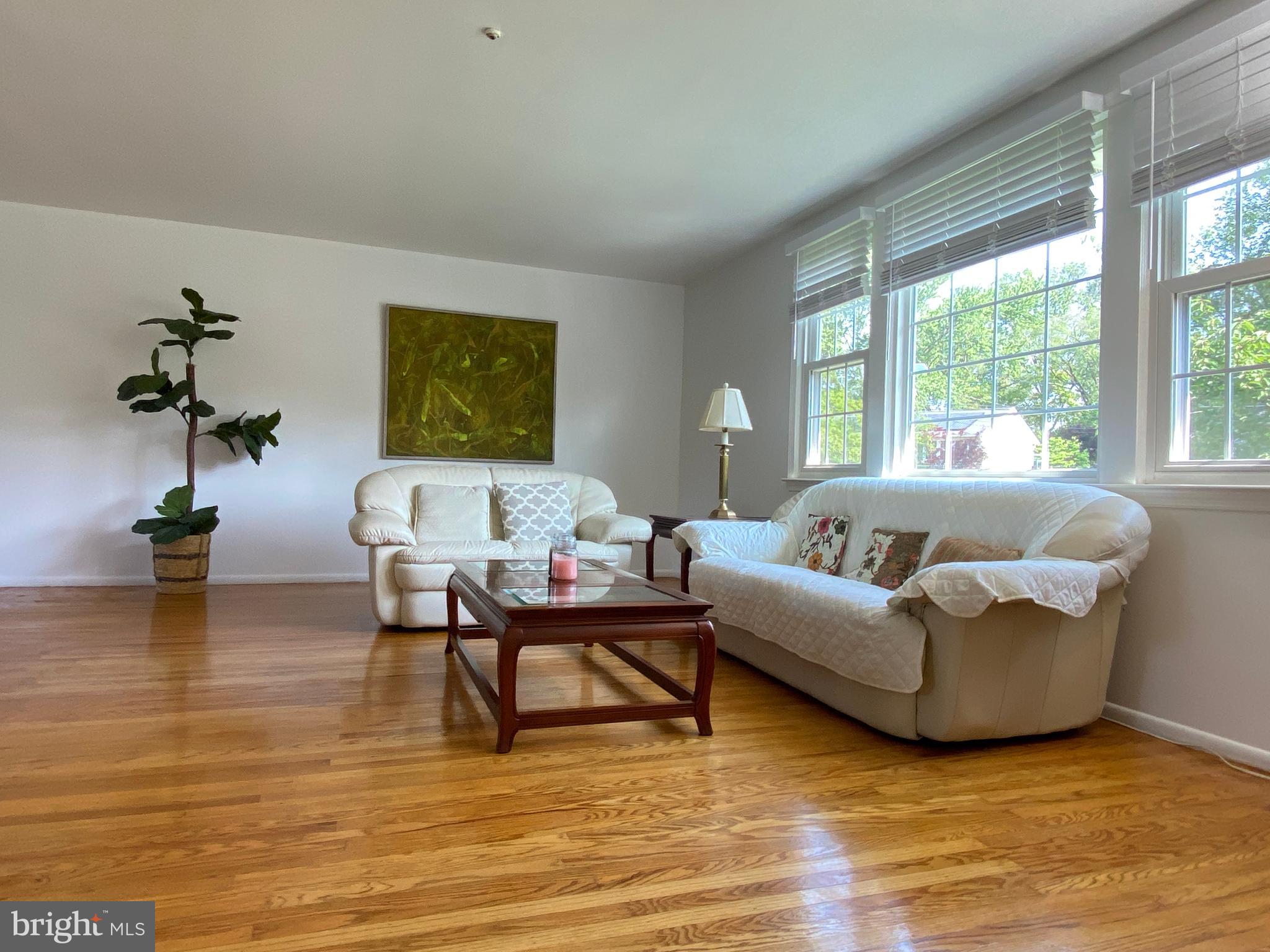 32 WAVERLY ROAD