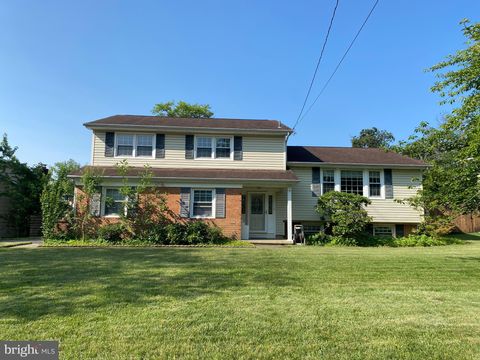 32 WAVERLY ROAD CHERRY HILL NJ 08003