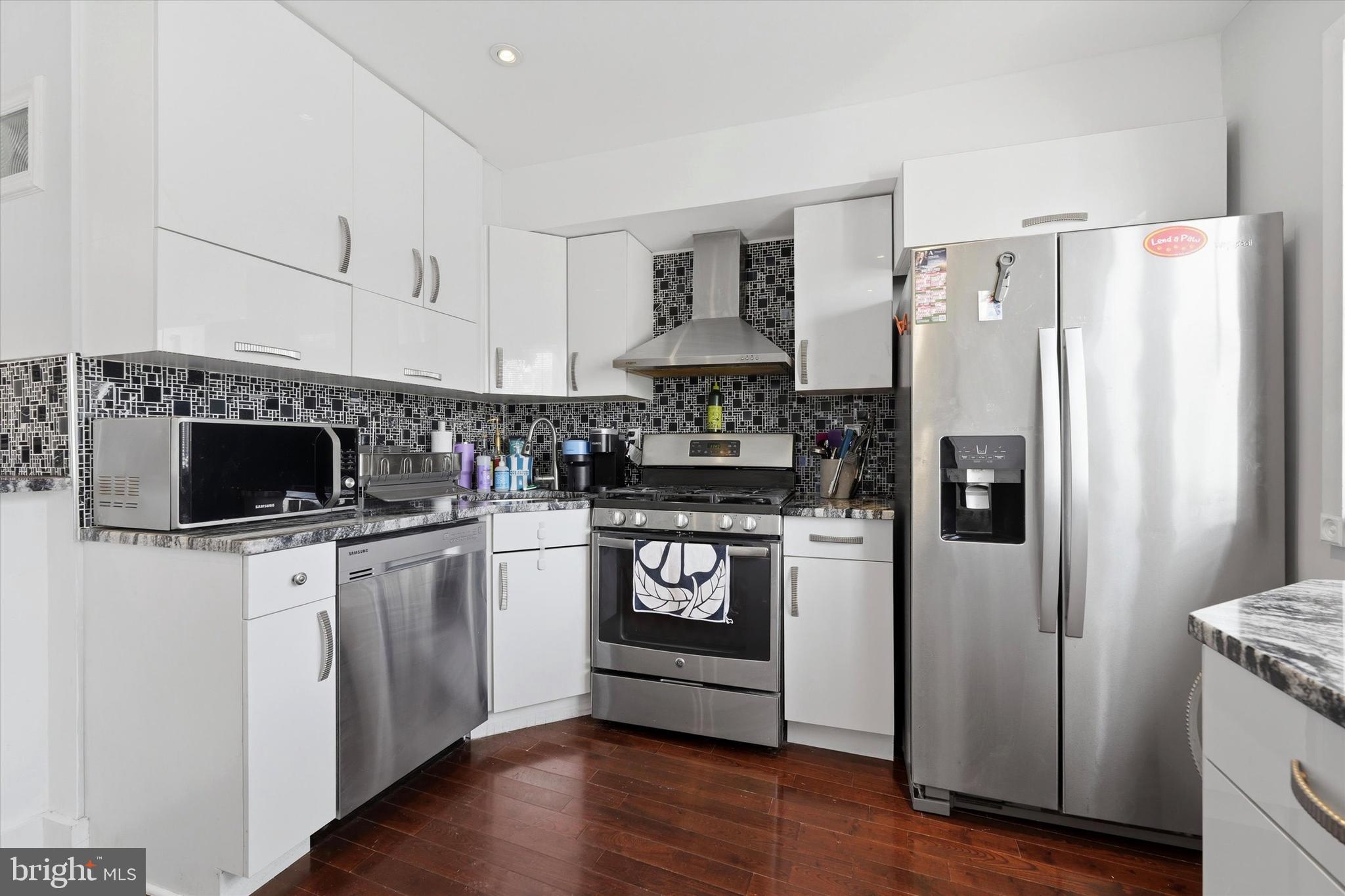 FISHTOWN - Residential