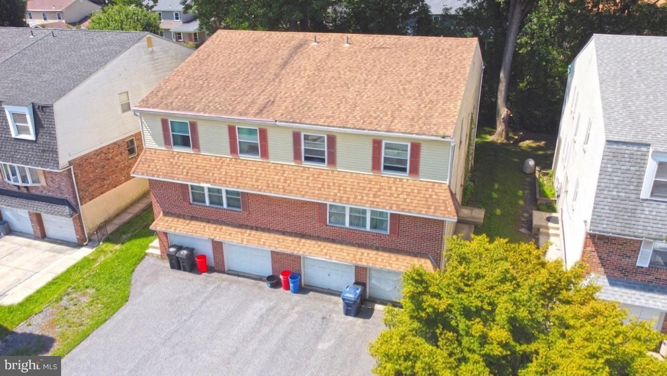 646 COUNTRY LANE