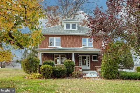 323 Broad Street, Harleysville, PA 19438 - MLS#: PAMC2161302