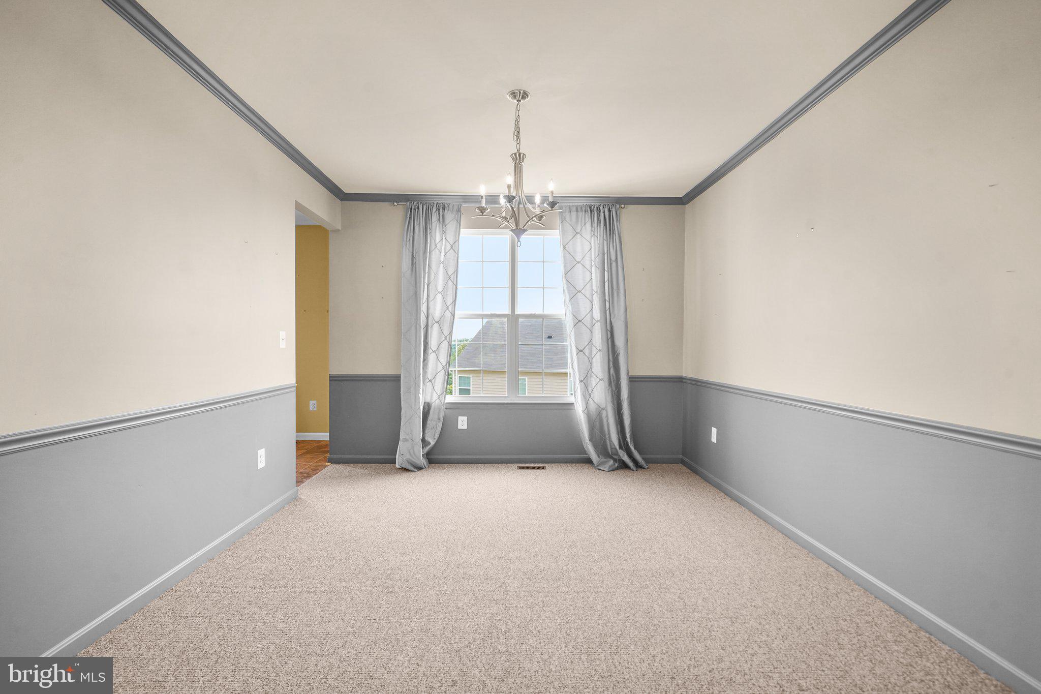 MOUNTAIN VALLEY - Residential Lease