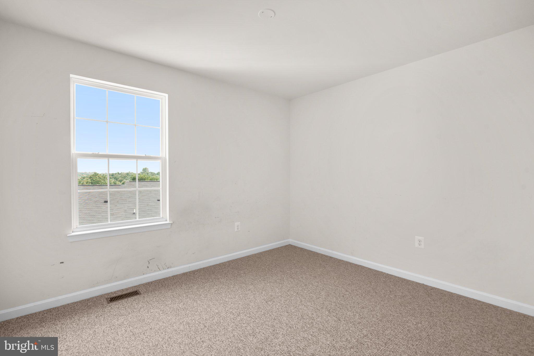 MOUNTAIN VALLEY - Residential Lease