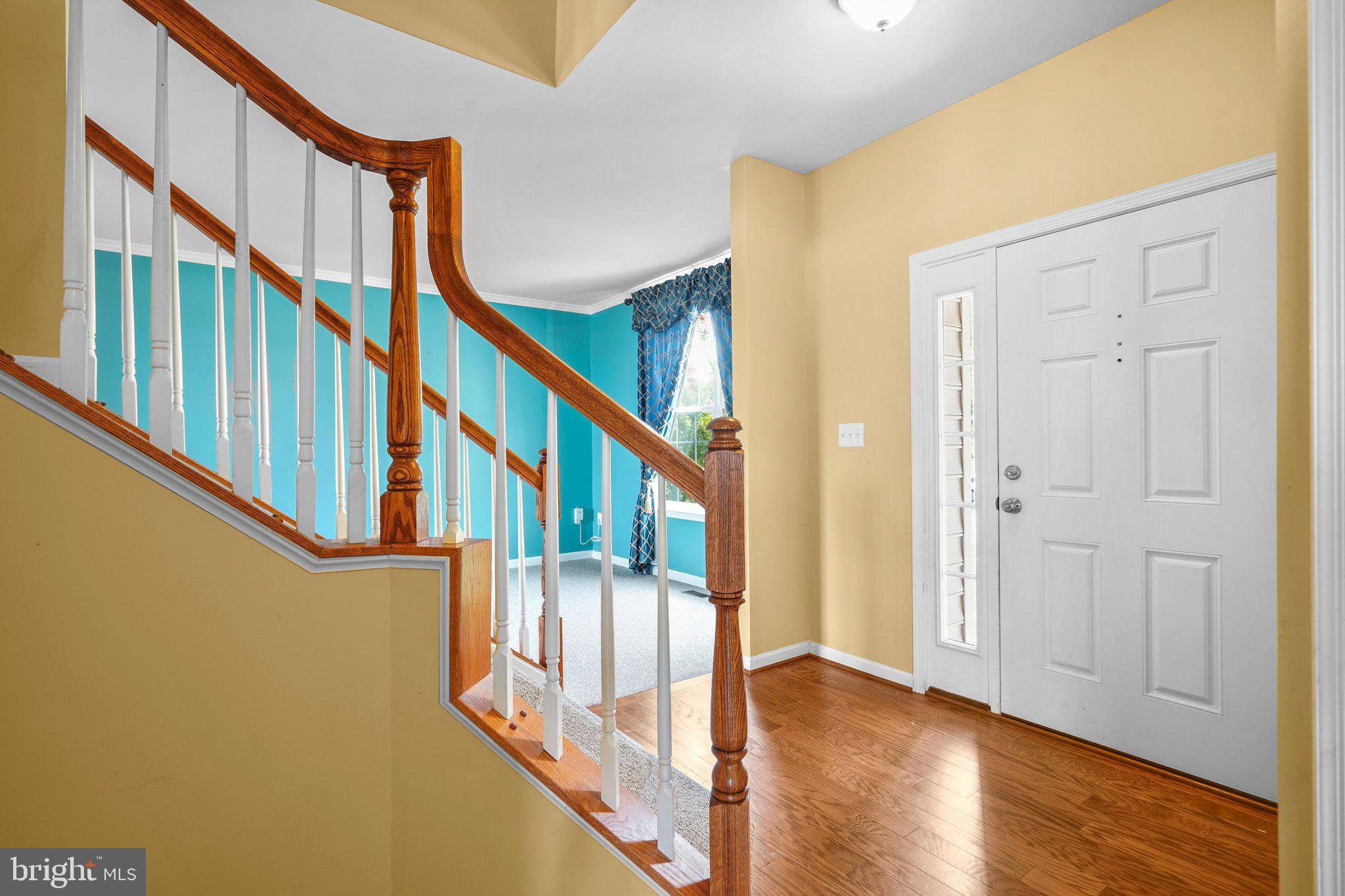 MOUNTAIN VALLEY - Residential Lease