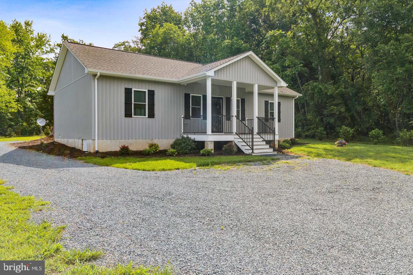 1225 JEFFERSON HIGHWAY