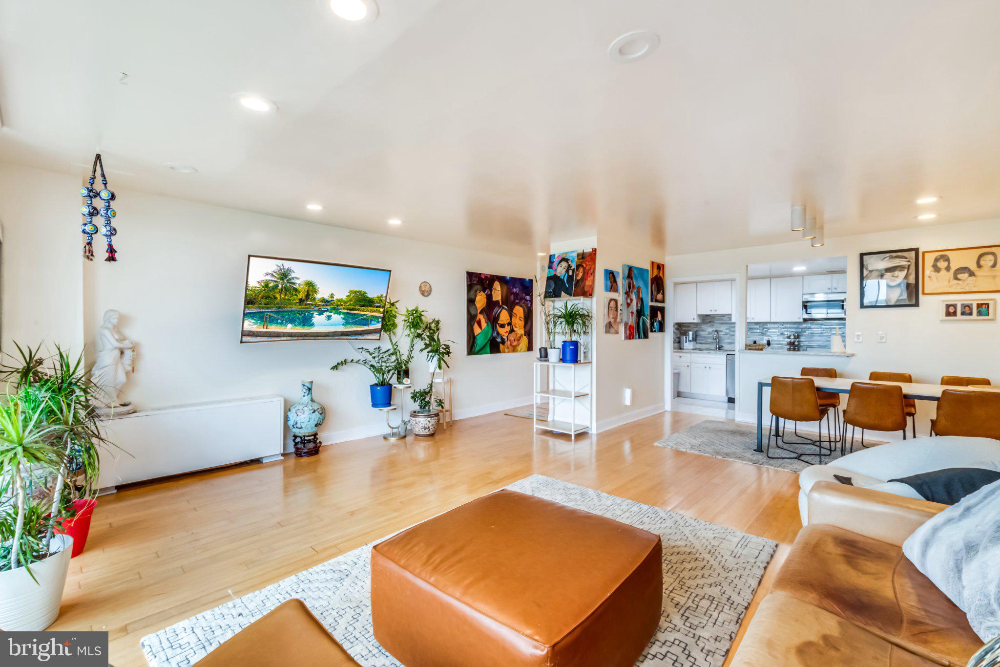 309 FLORENCE AVENUE 616-N