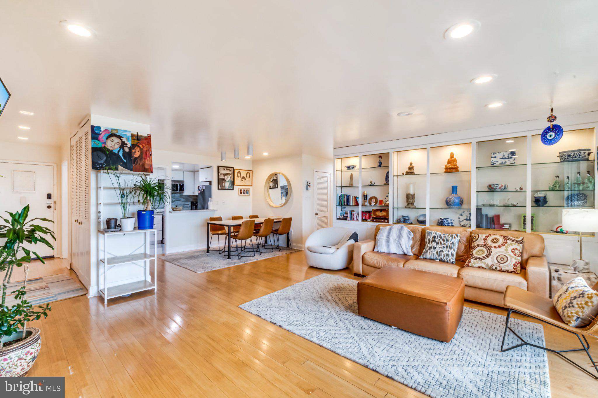 309 FLORENCE AVENUE 616-N
