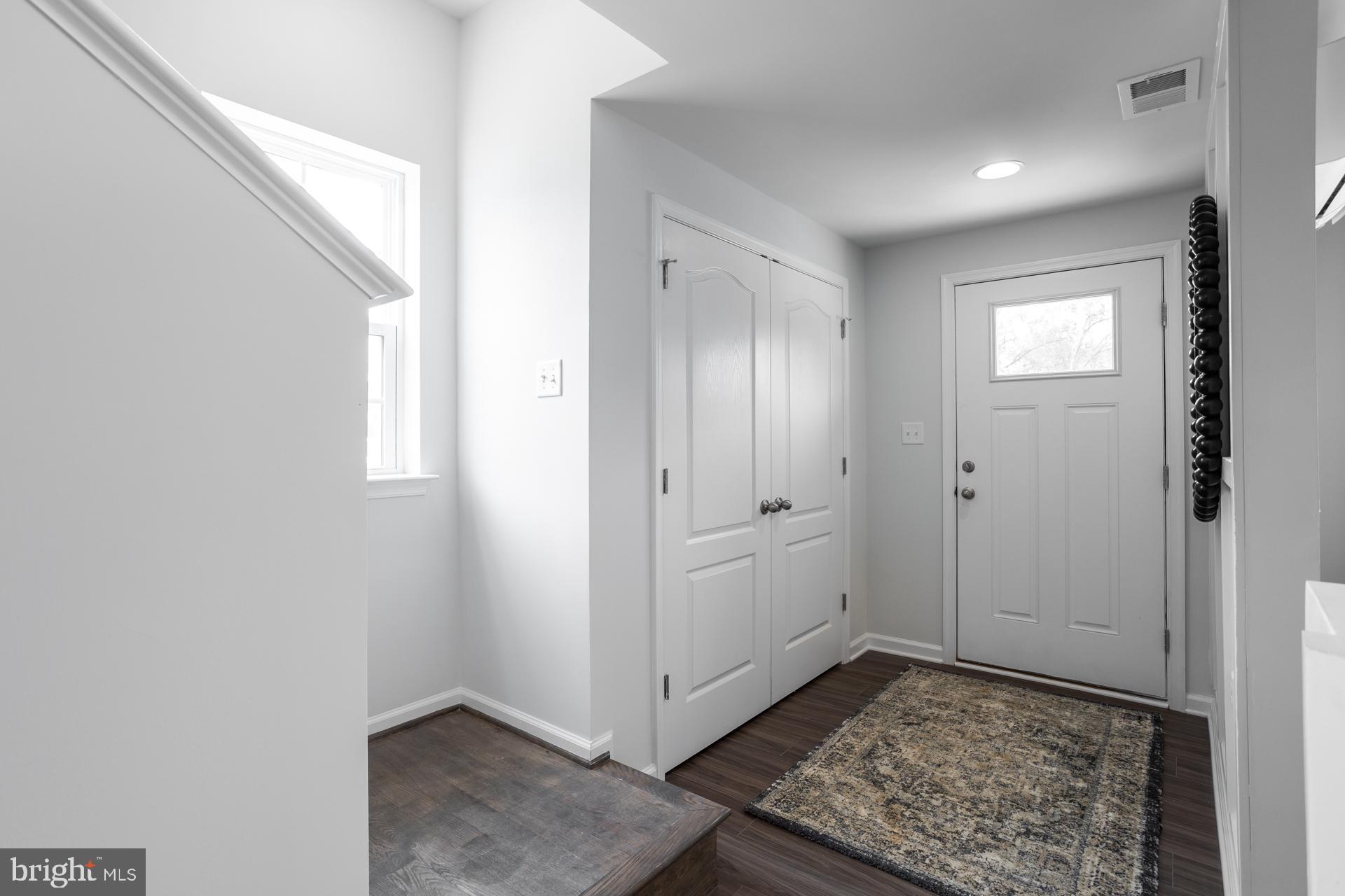 ARCHERS ROCK - Residential