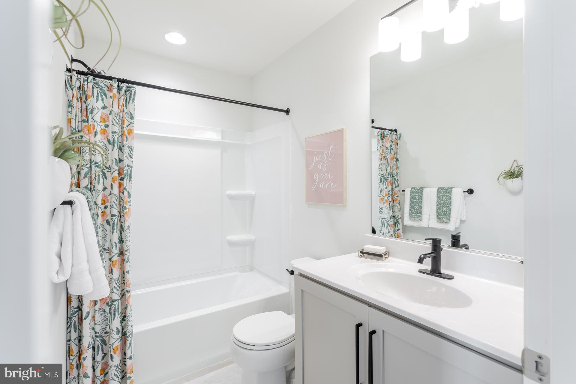 ARCHERS ROCK - Residential