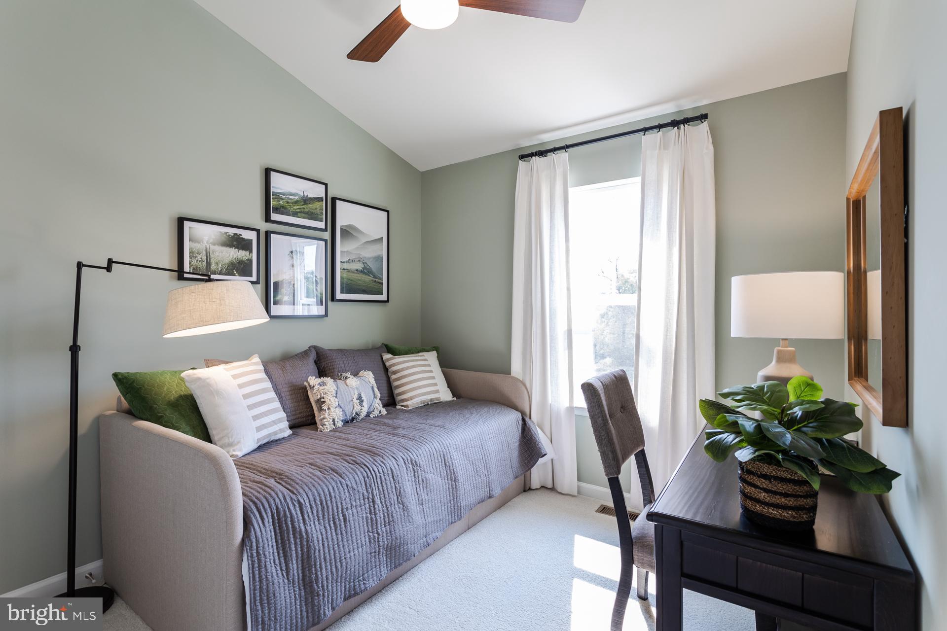 ARCHERS ROCK - Residential