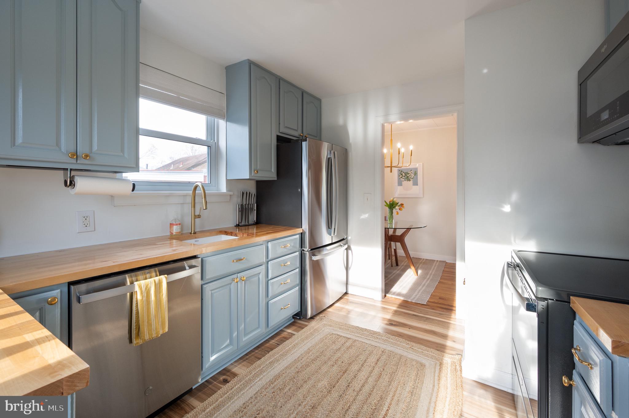 HOLLIN HALL VILLAGE - Residential