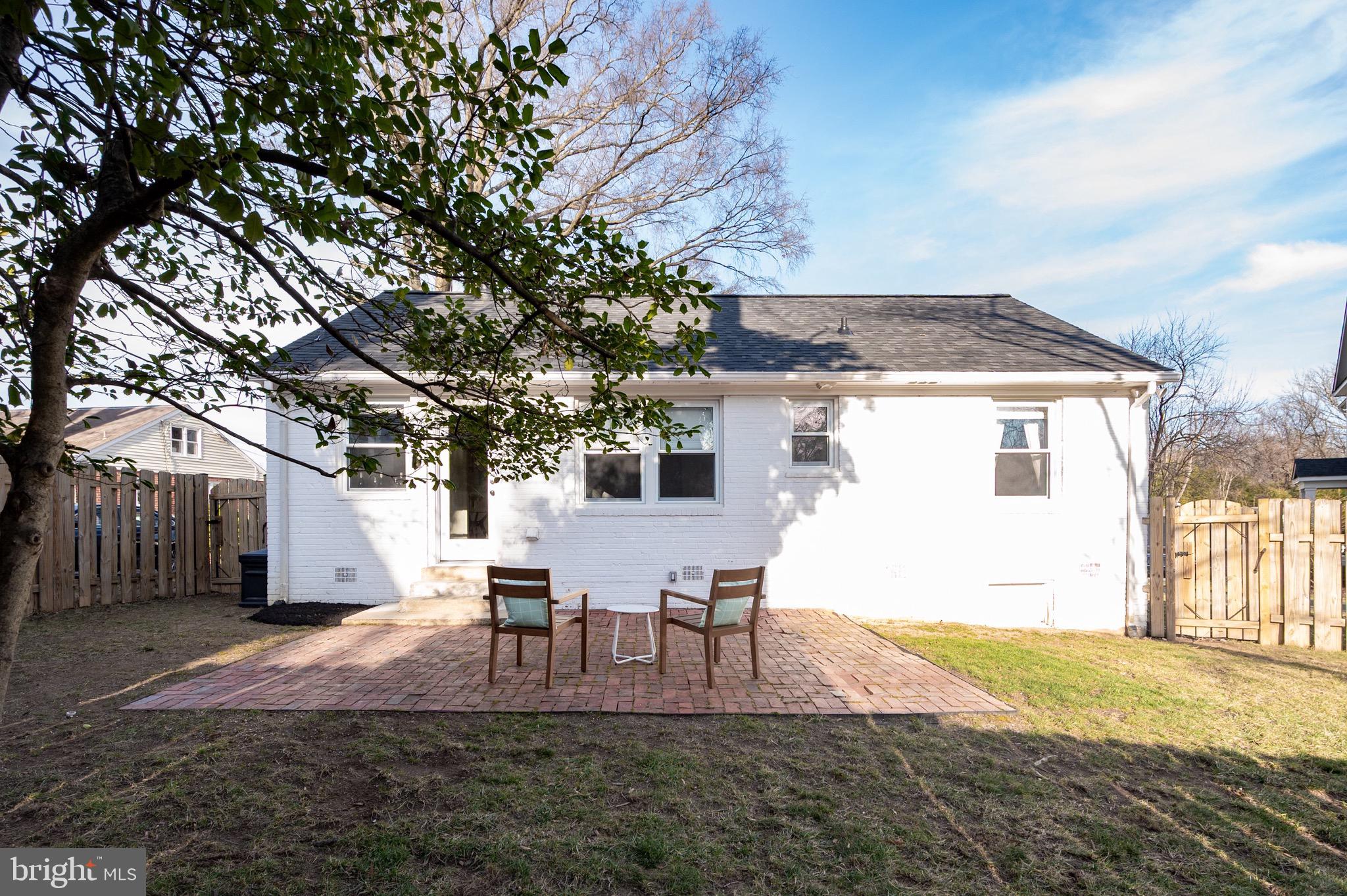 HOLLIN HALL VILLAGE - Residential