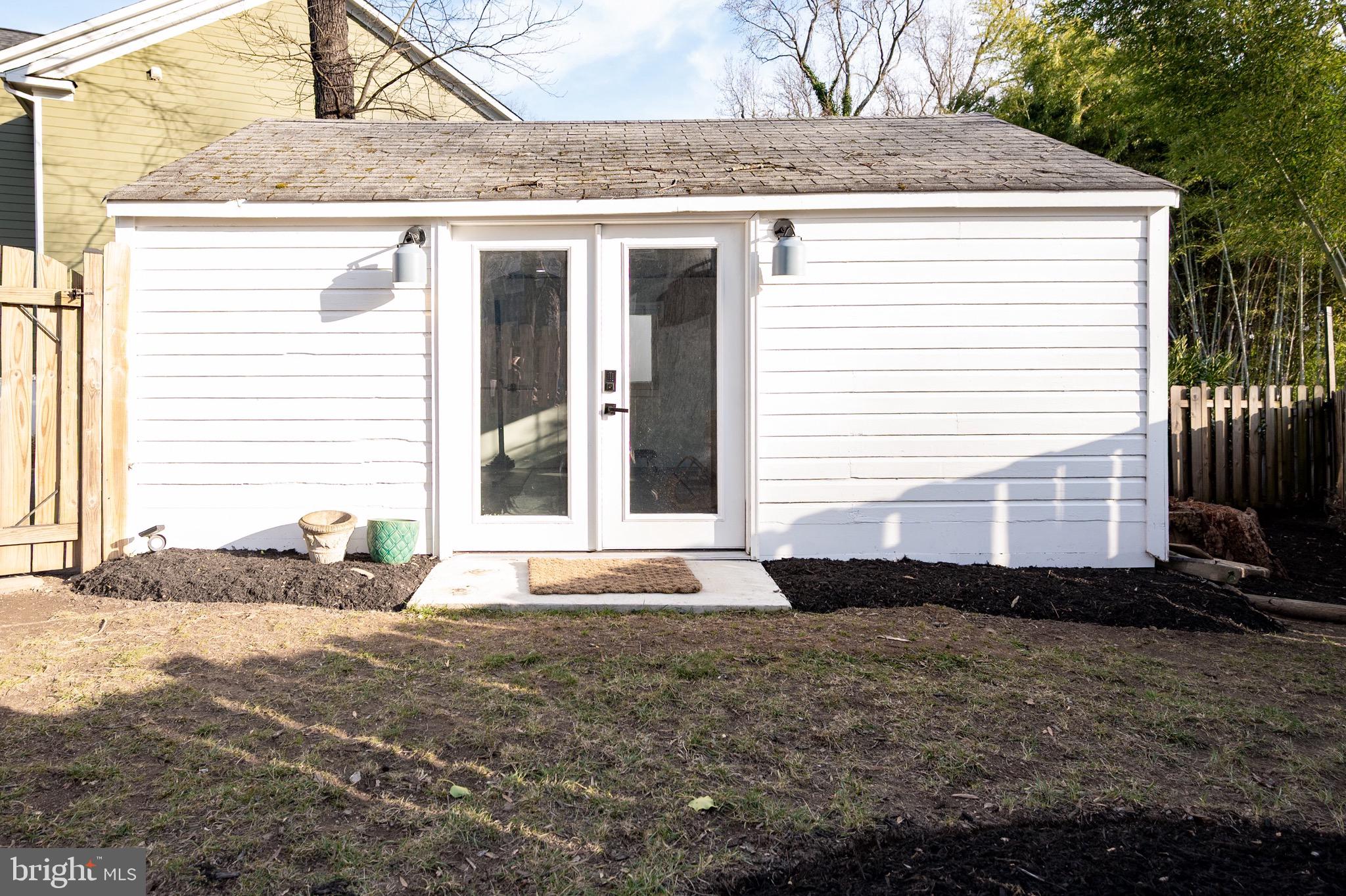 HOLLIN HALL VILLAGE - Residential