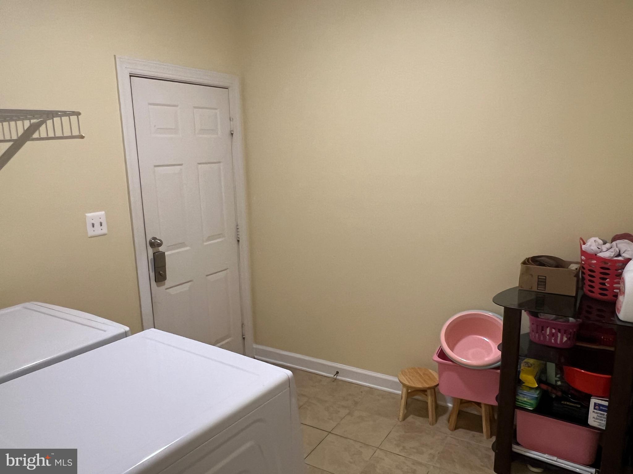 AIRDRIE MEADOWS - Residential