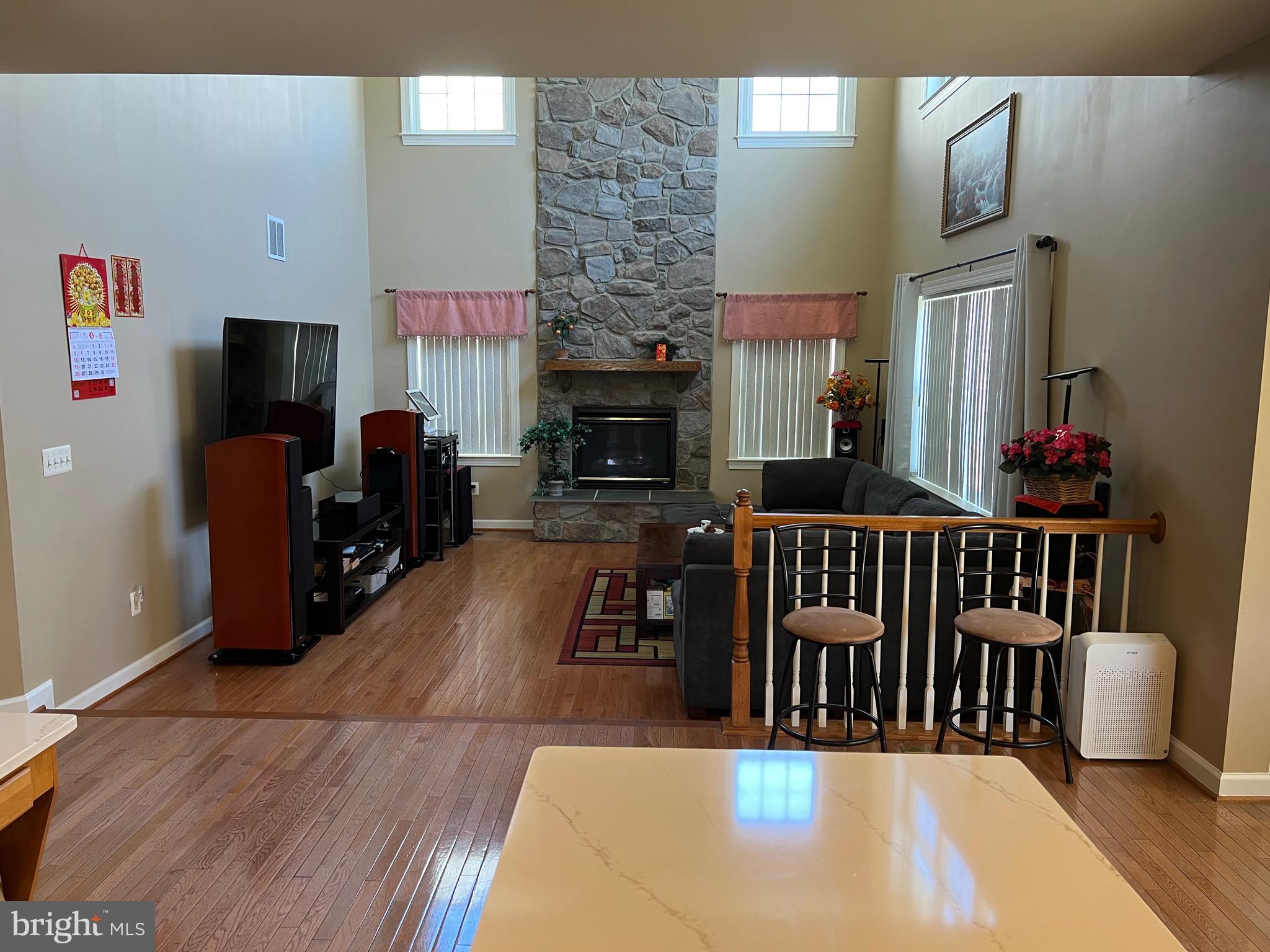 AIRDRIE MEADOWS - Residential