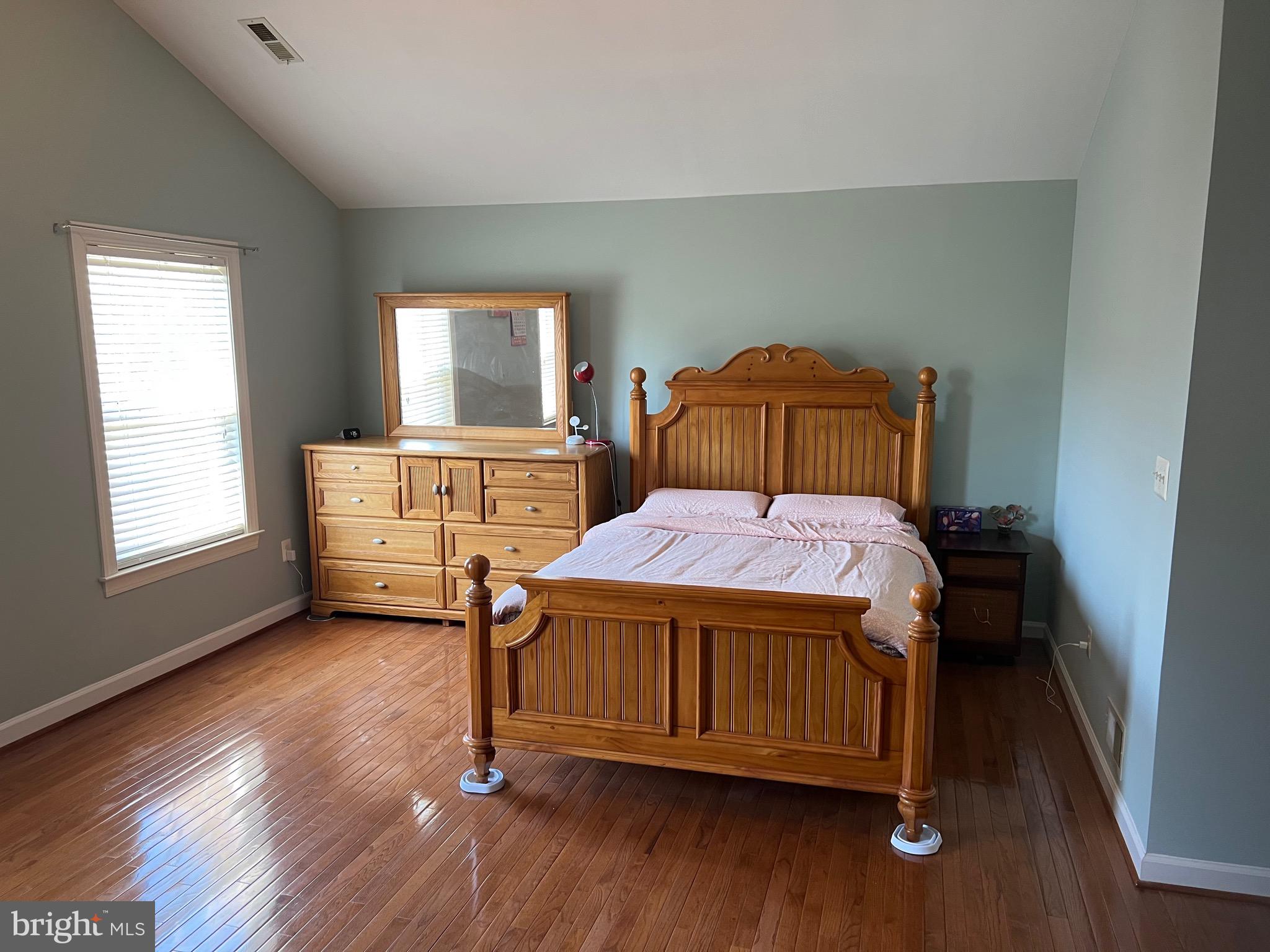 AIRDRIE MEADOWS - Residential