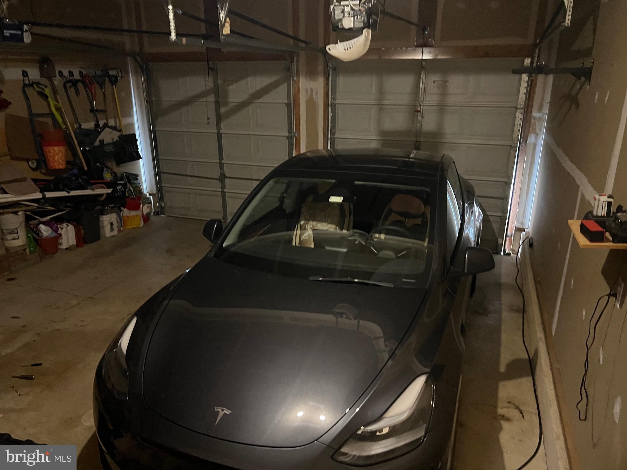 AIRDRIE MEADOWS - Residential